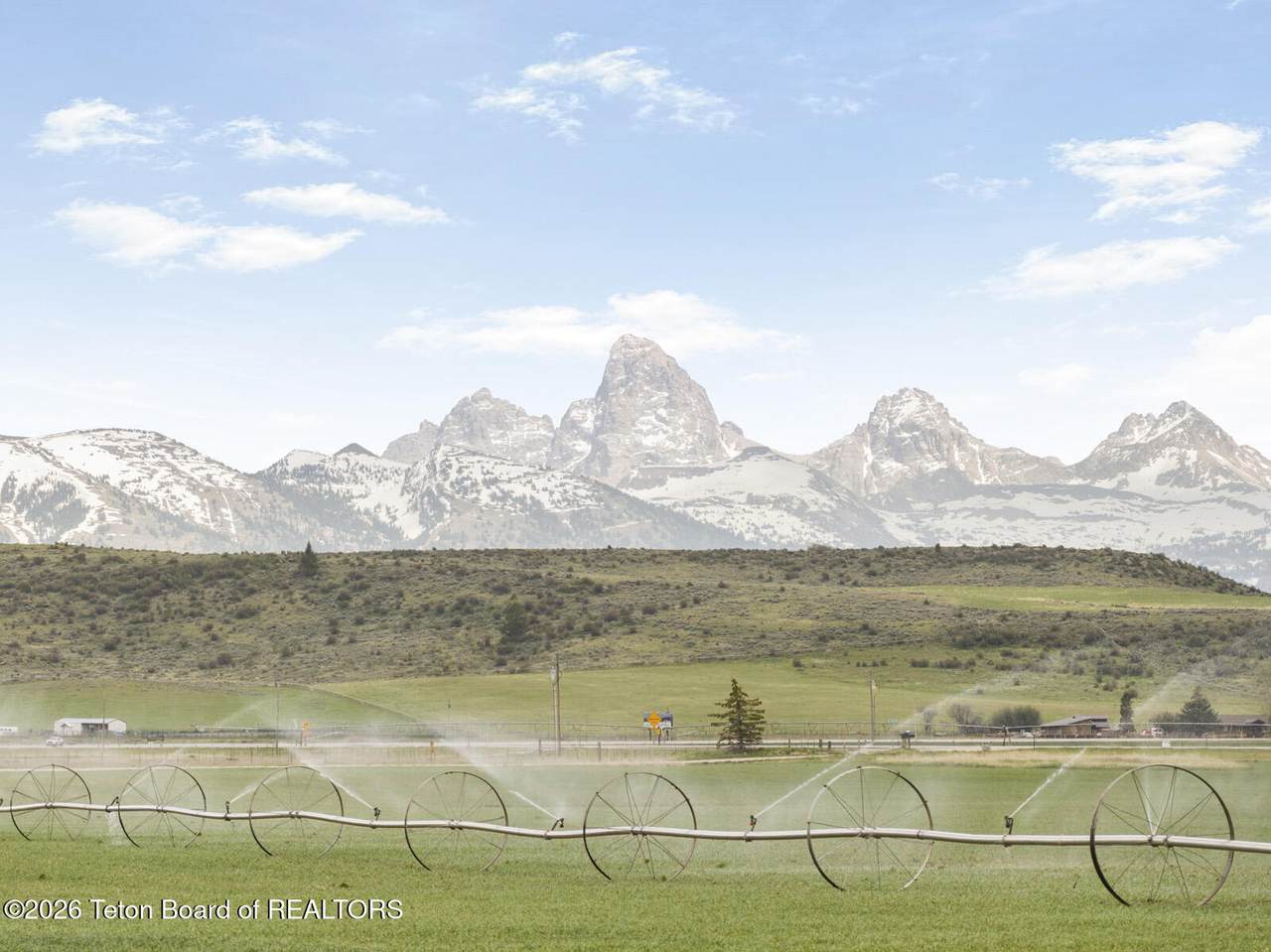 https://bt-photos.global.ssl.fastly.net/teton/1280_boomver_1_26-1412-2.jpg