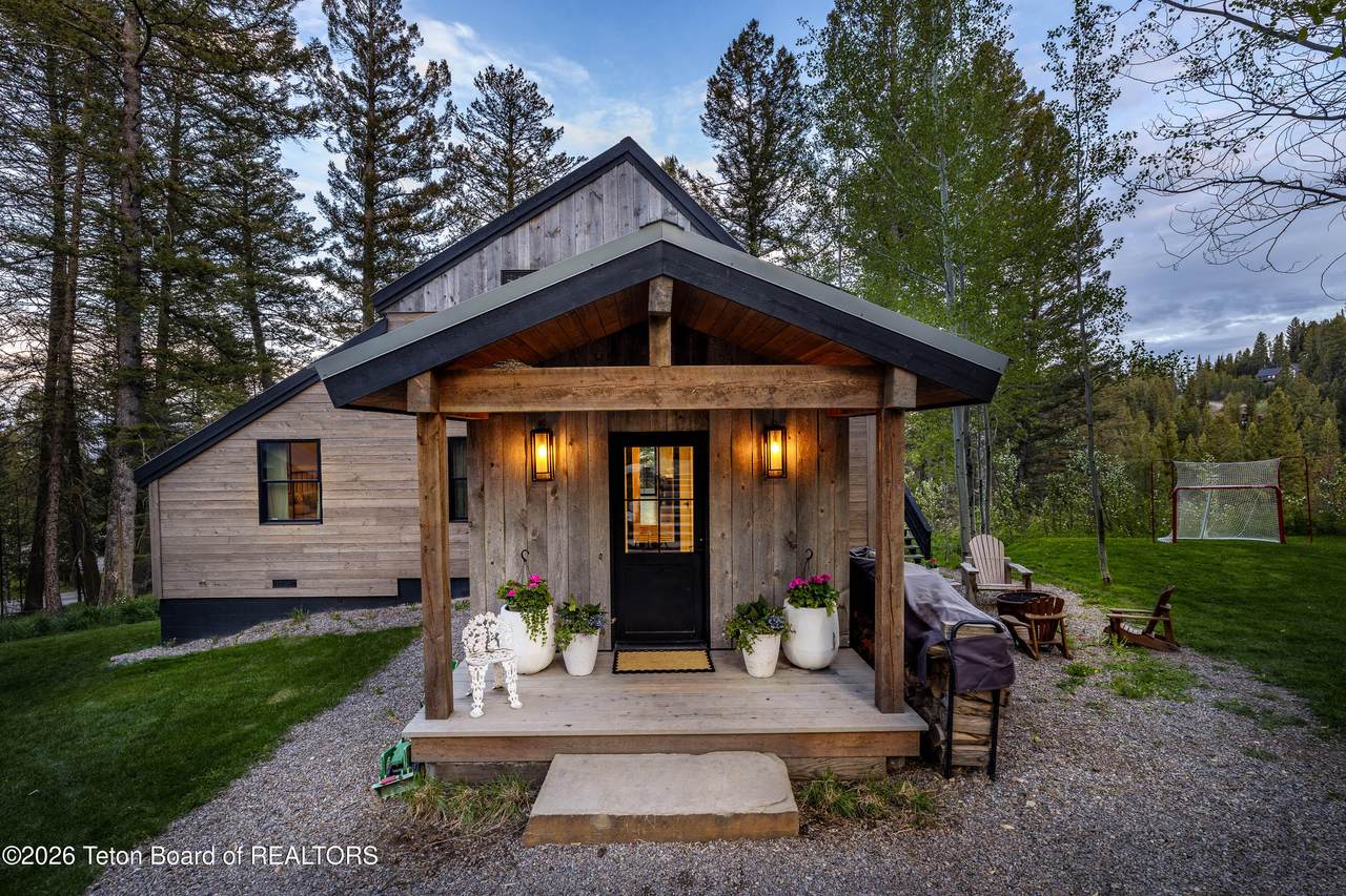 https://bt-photos.global.ssl.fastly.net/teton/1280_boomver_1_26-1433-2.jpg