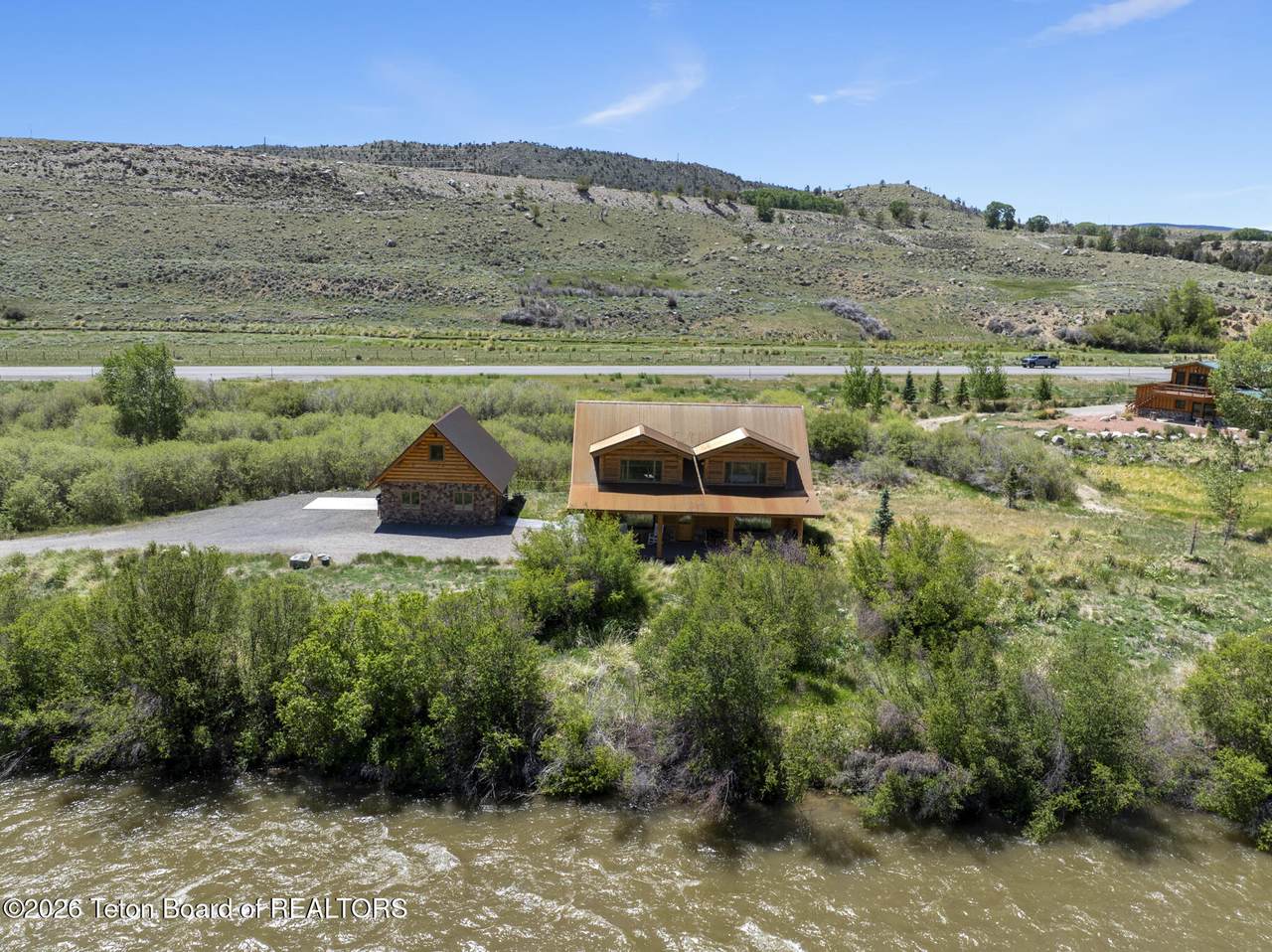https://bt-photos.global.ssl.fastly.net/teton/1280_boomver_1_26-1453-2.jpg