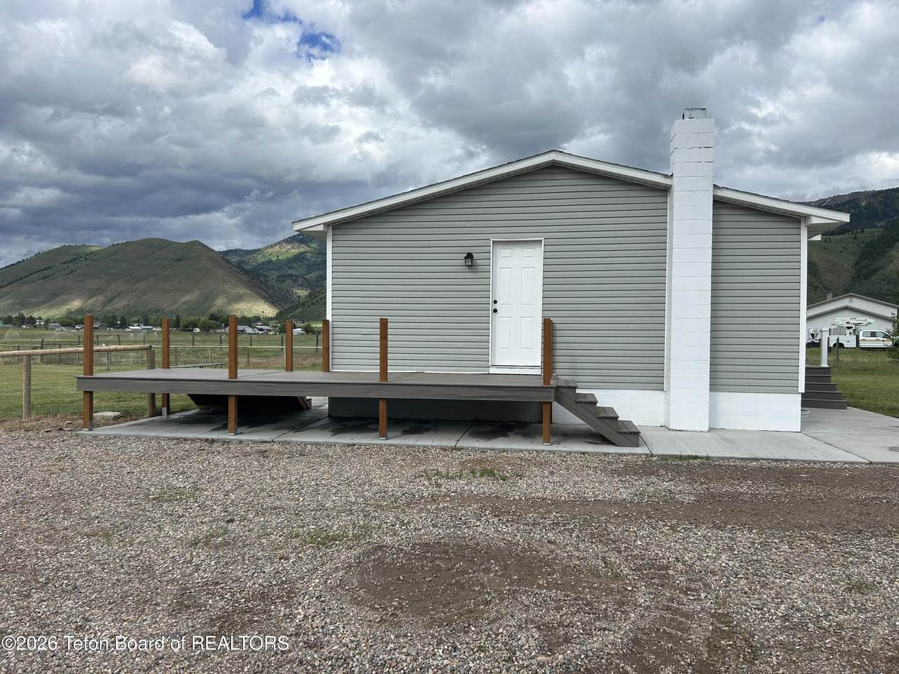 https://bt-photos.global.ssl.fastly.net/teton/1280_boomver_2_26-1454-2.jpg