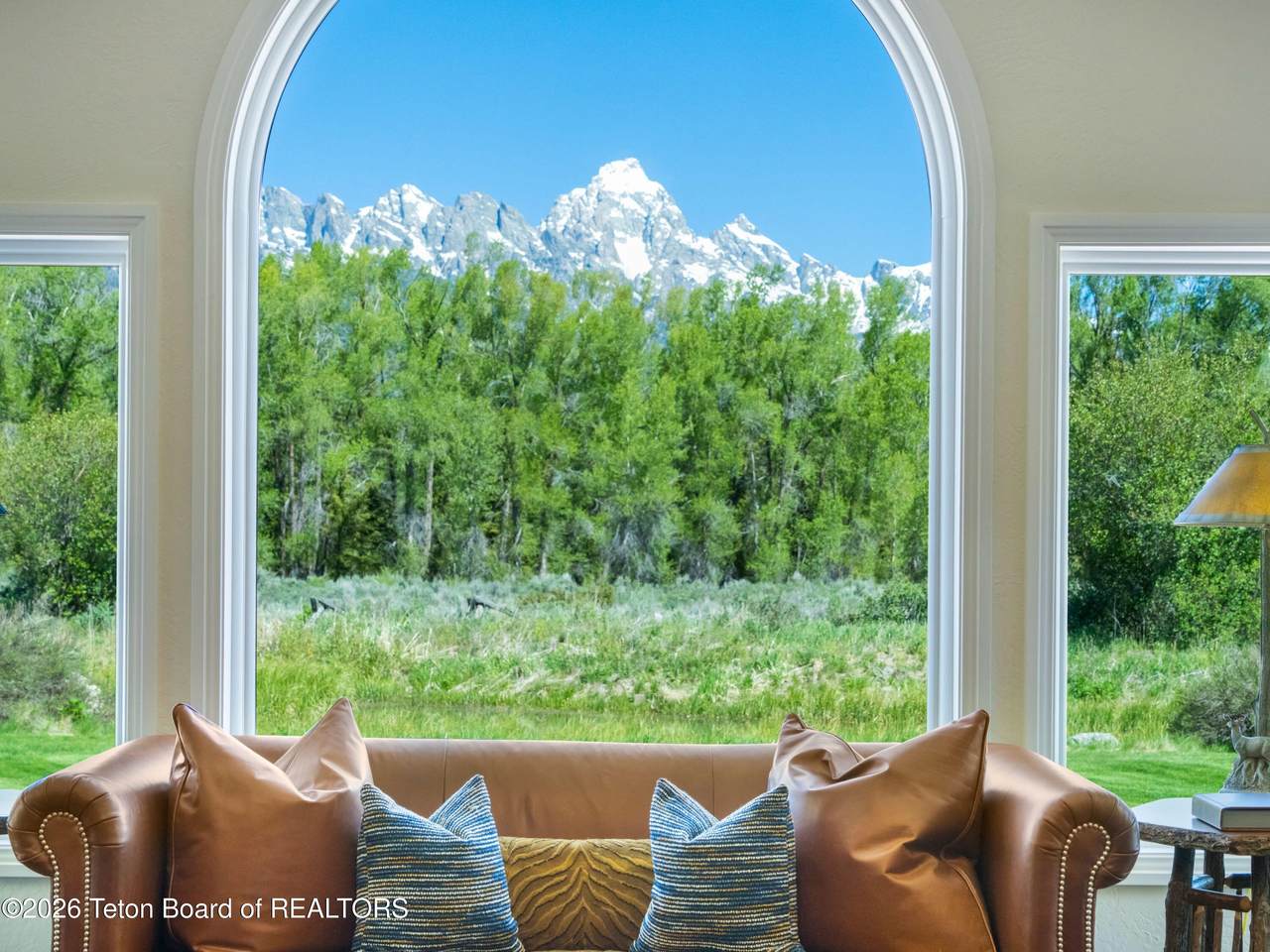 https://bt-photos.global.ssl.fastly.net/teton/1280_boomver_1_26-1462-2.jpg