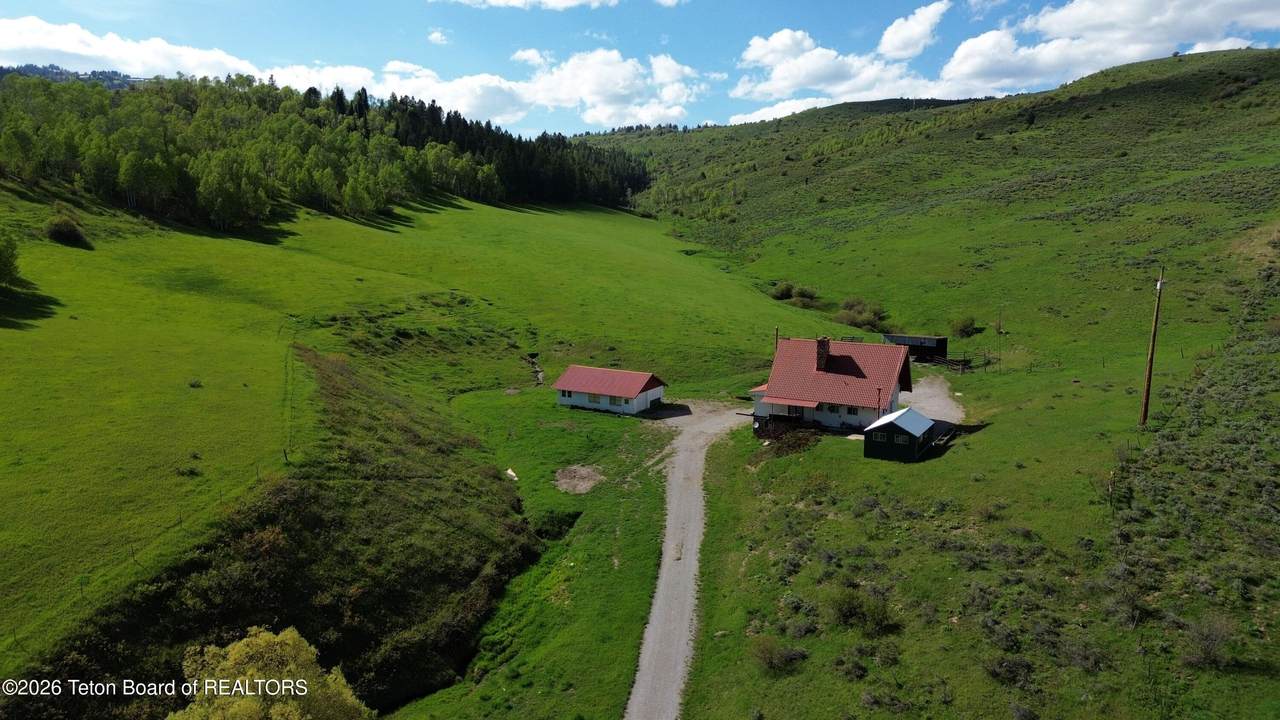 https://bt-photos.global.ssl.fastly.net/teton/1280_boomver_1_26-1490-2.jpg