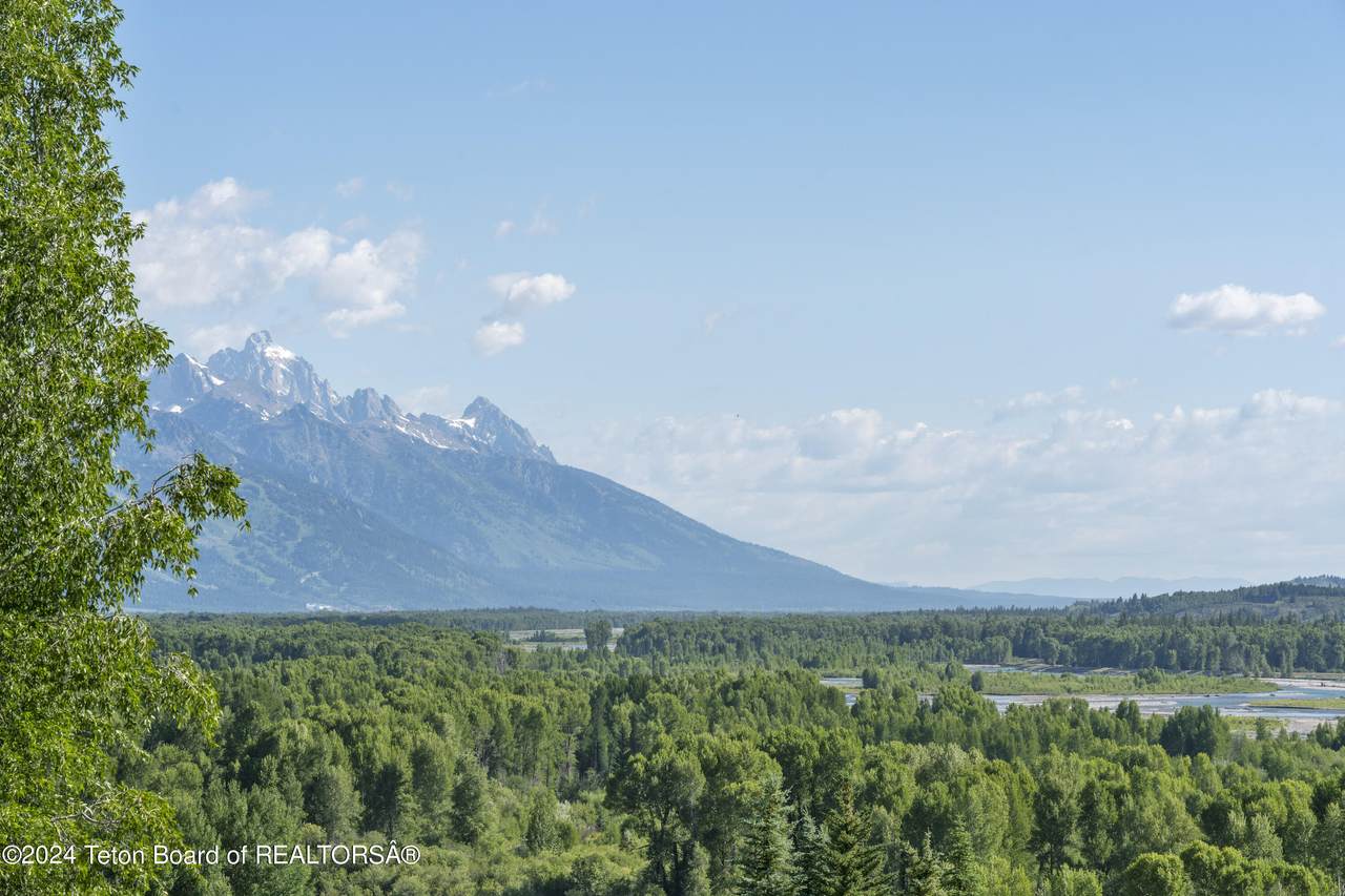 https://bt-photos.global.ssl.fastly.net/teton/1280_boomver_1_26-1522-2.jpg