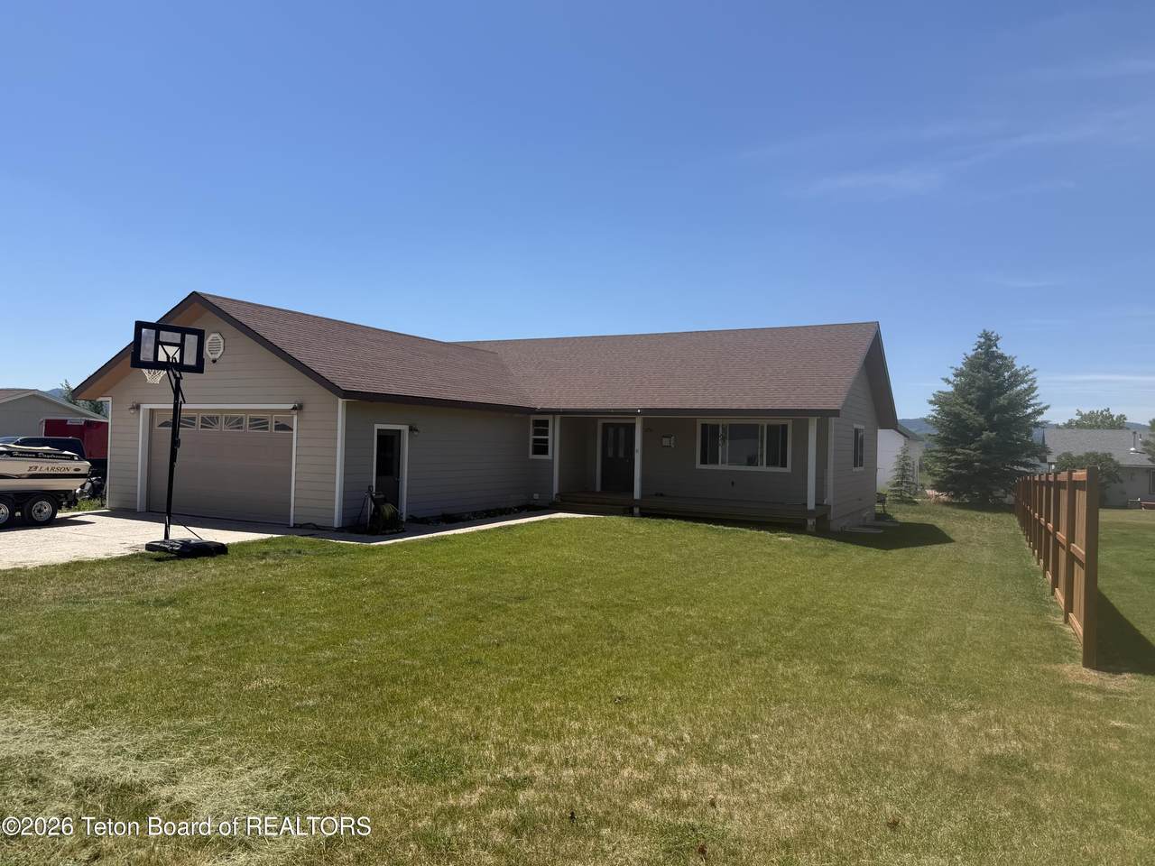 https://bt-photos.global.ssl.fastly.net/teton/1280_boomver_1_26-1526-2.jpg