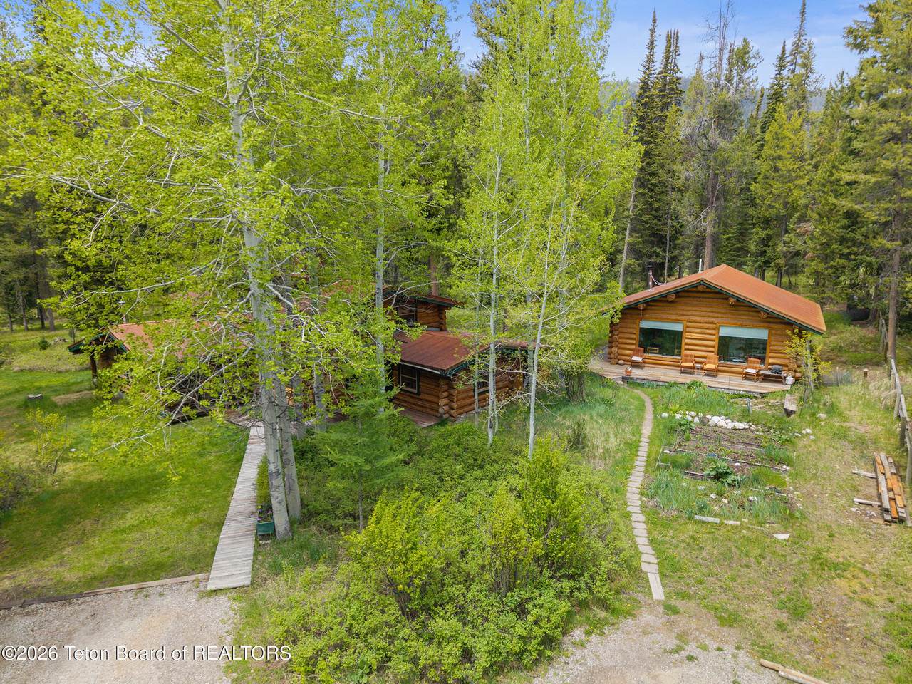 https://bt-photos.global.ssl.fastly.net/teton/1280_boomver_1_26-1533-2.jpg