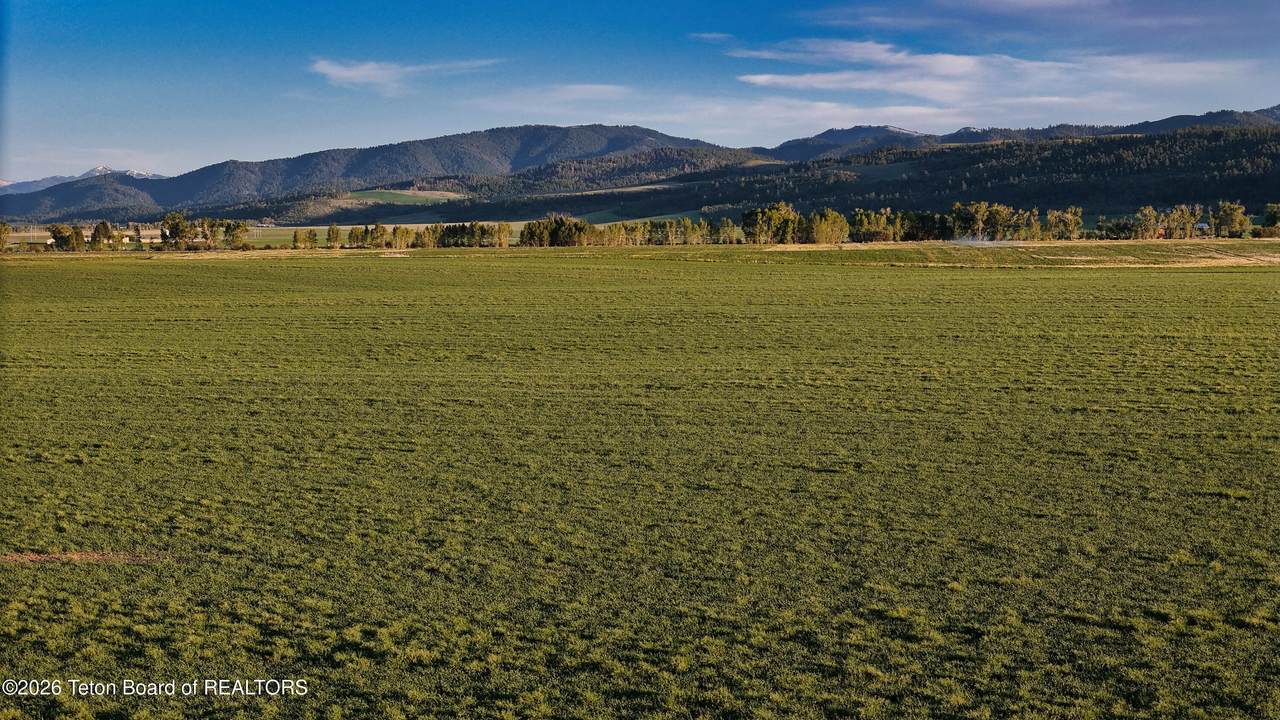 https://bt-photos.global.ssl.fastly.net/teton/1280_boomver_1_26-1537-2.jpg
