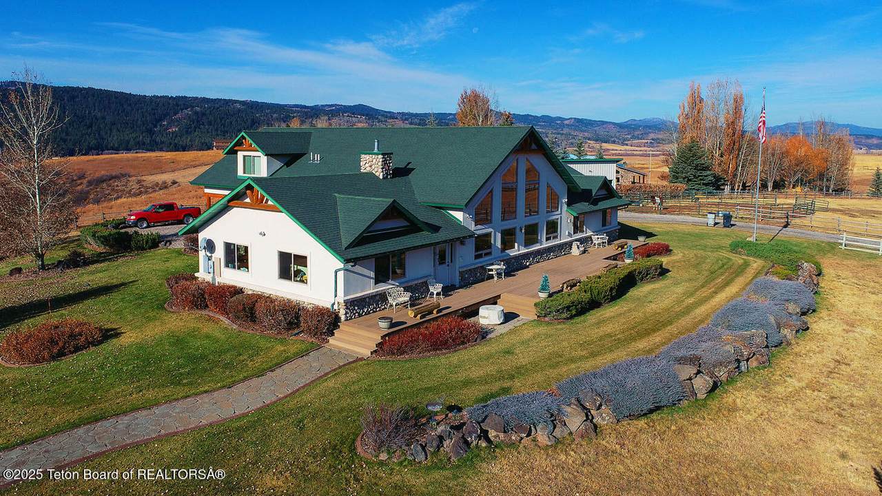 https://bt-photos.global.ssl.fastly.net/teton/1280_boomver_1_26-1554-2.jpg
