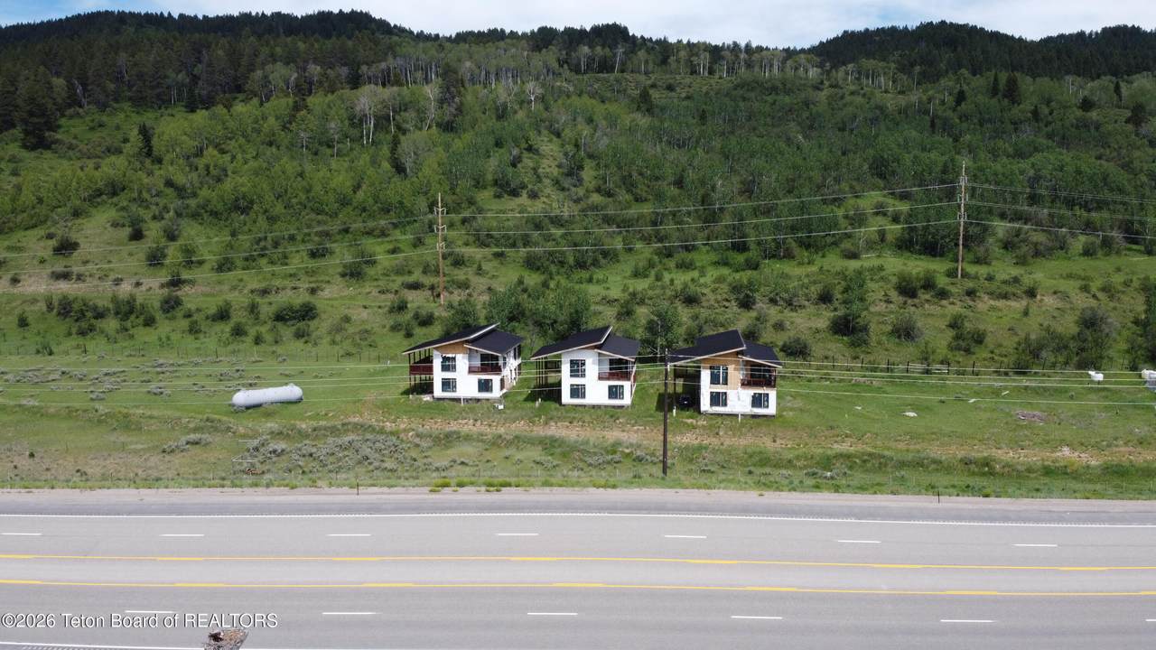 https://bt-photos.global.ssl.fastly.net/teton/1280_boomver_1_26-1563-2.jpg