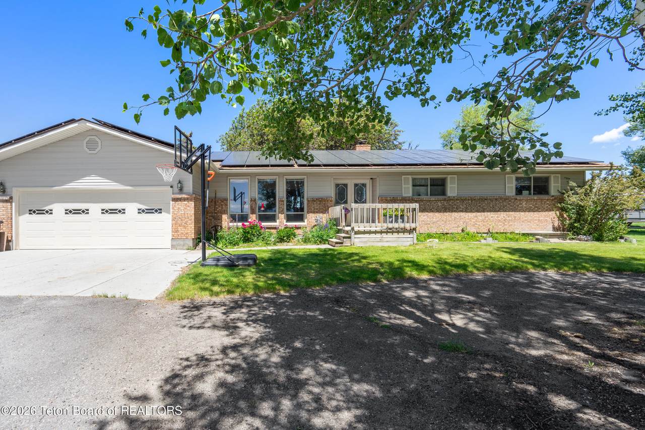 3150 Highway 33 - Photo 1