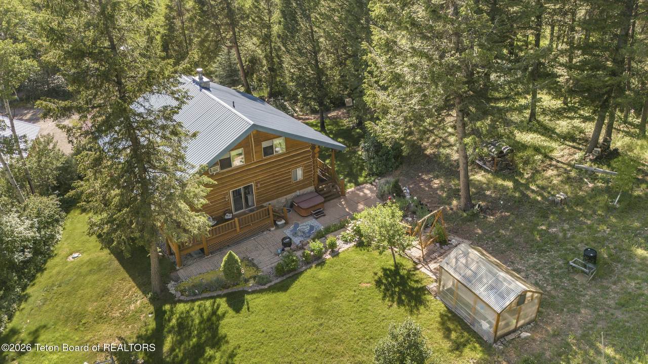 https://bt-photos.global.ssl.fastly.net/teton/1280_boomver_1_26-1582-2.jpg