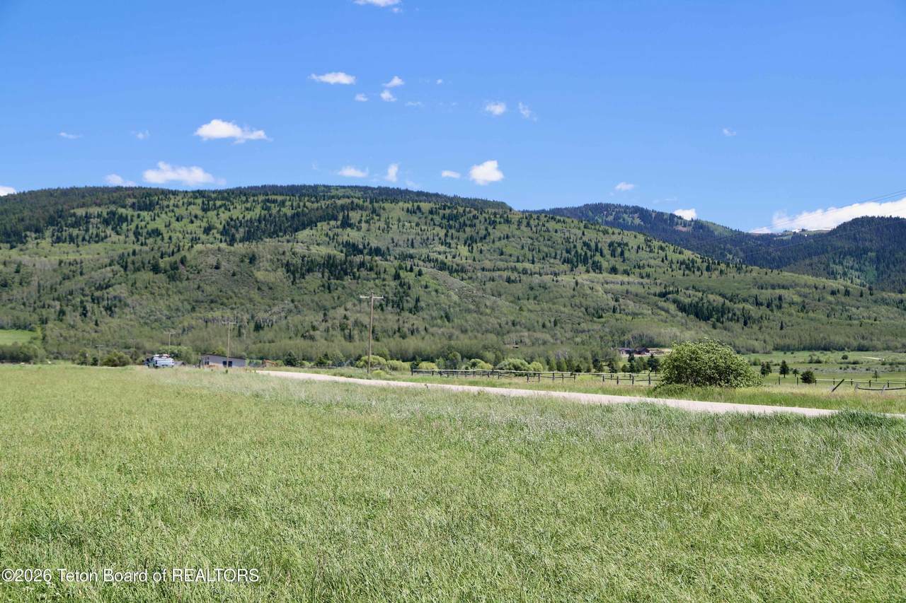https://bt-photos.global.ssl.fastly.net/teton/1280_boomver_1_26-1601-2.jpg