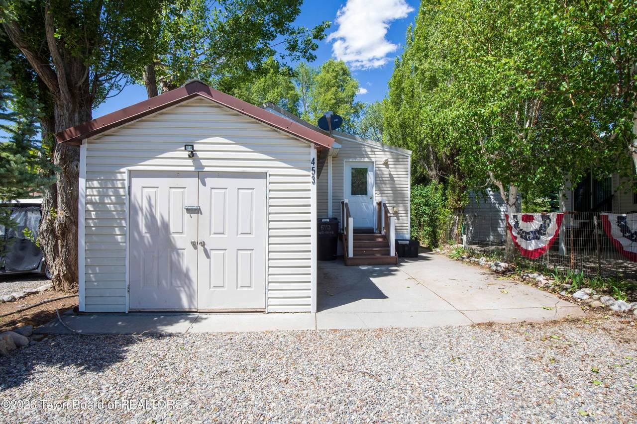 https://bt-photos.global.ssl.fastly.net/teton/1280_boomver_1_26-1622-2.jpg
