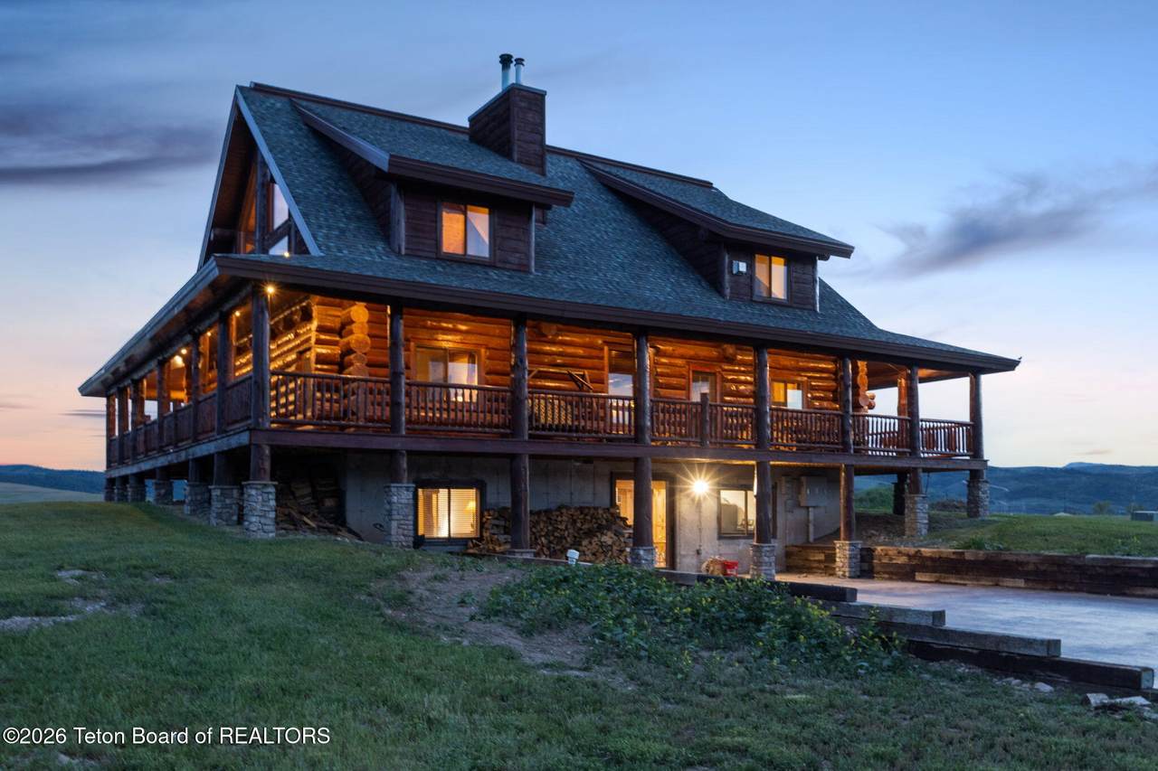 https://bt-photos.global.ssl.fastly.net/teton/1280_boomver_1_26-1634-2.jpg
