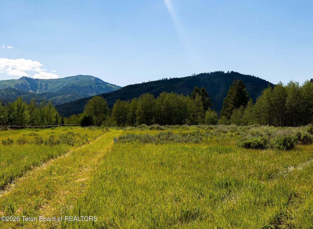 https://bt-photos.global.ssl.fastly.net/teton/1280_boomver_1_26-1654-2.jpg