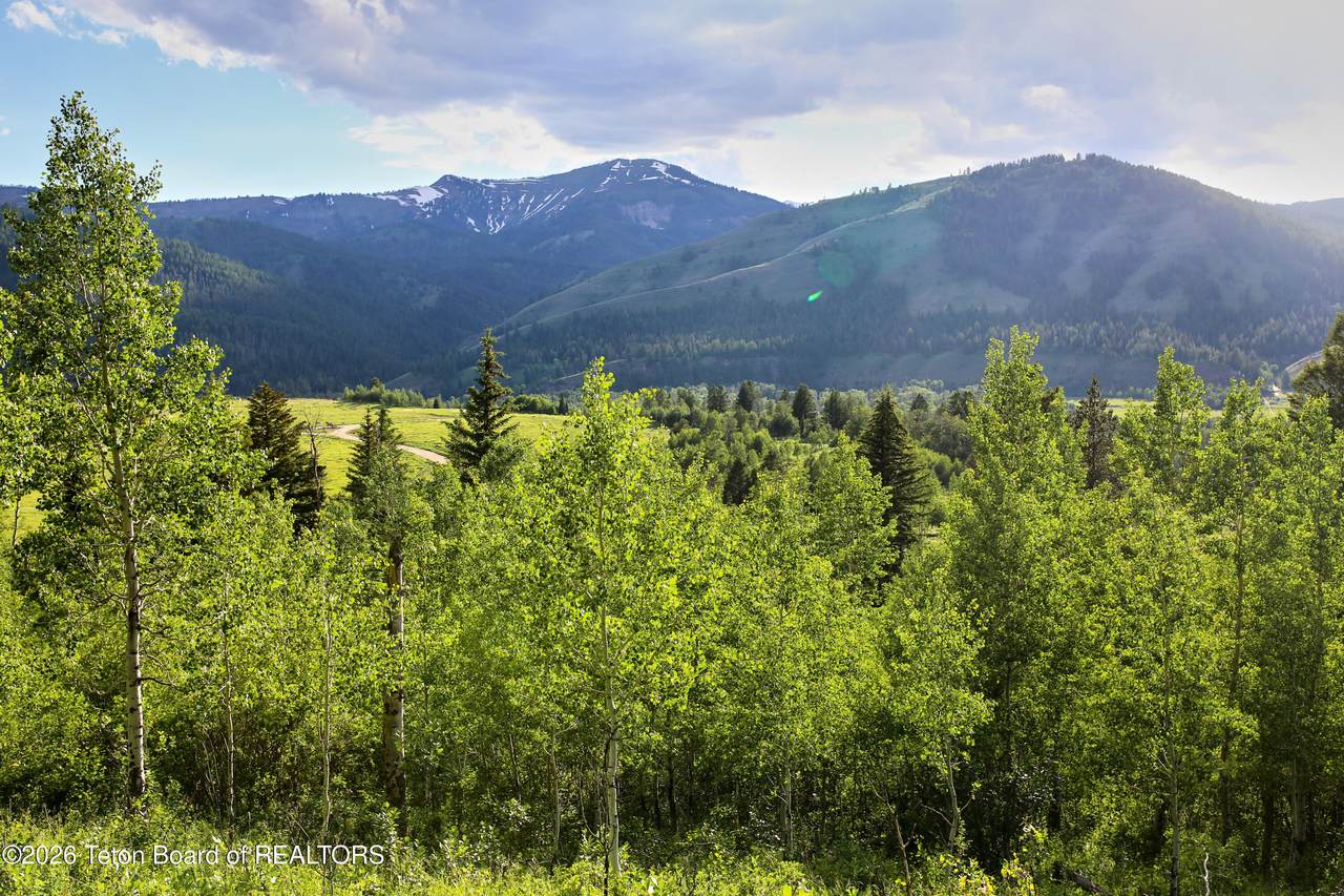 https://bt-photos.global.ssl.fastly.net/teton/1280_boomver_1_26-1656-2.jpg