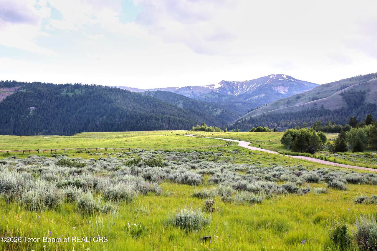 https://bt-photos.global.ssl.fastly.net/teton/1280_boomver_1_26-1656-2.jpg