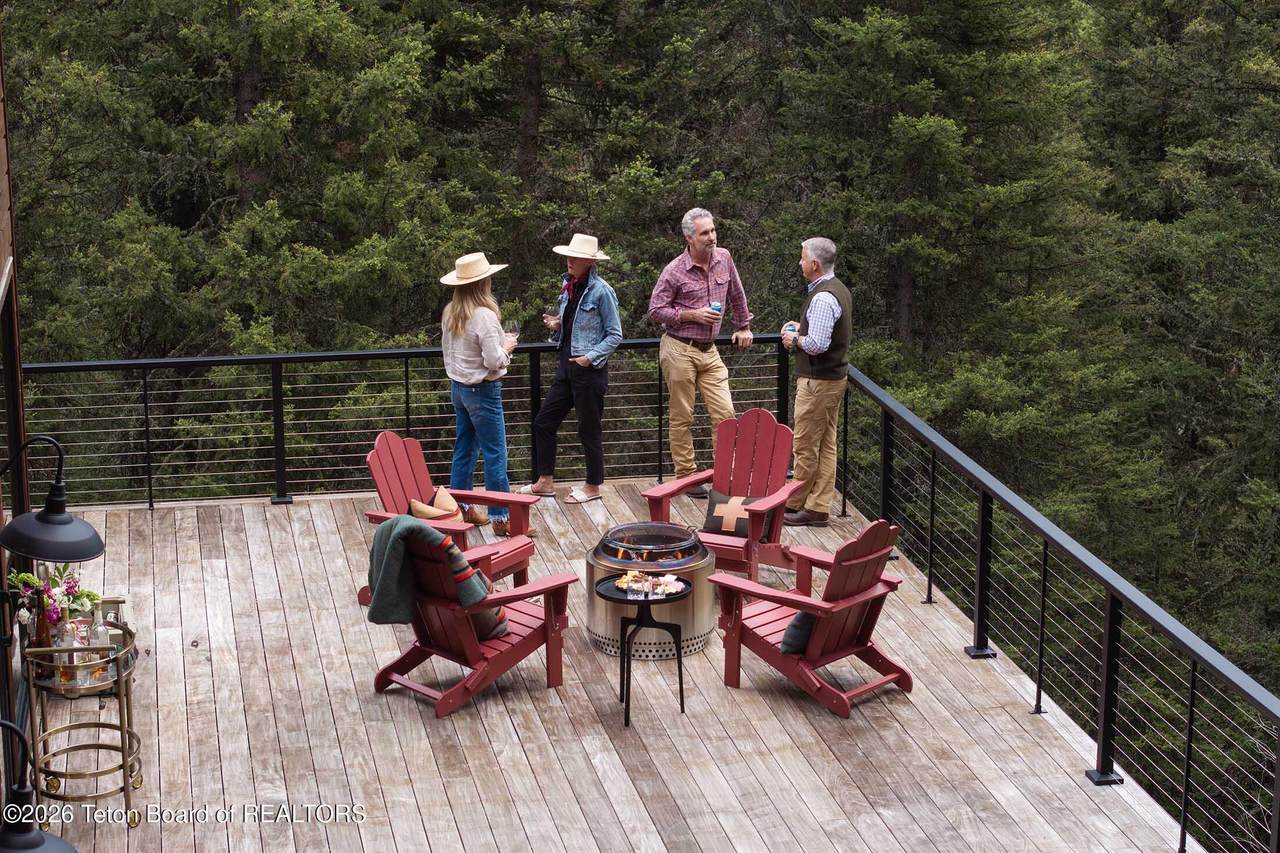 https://bt-photos.global.ssl.fastly.net/teton/1280_boomver_1_26-1661-2.jpg