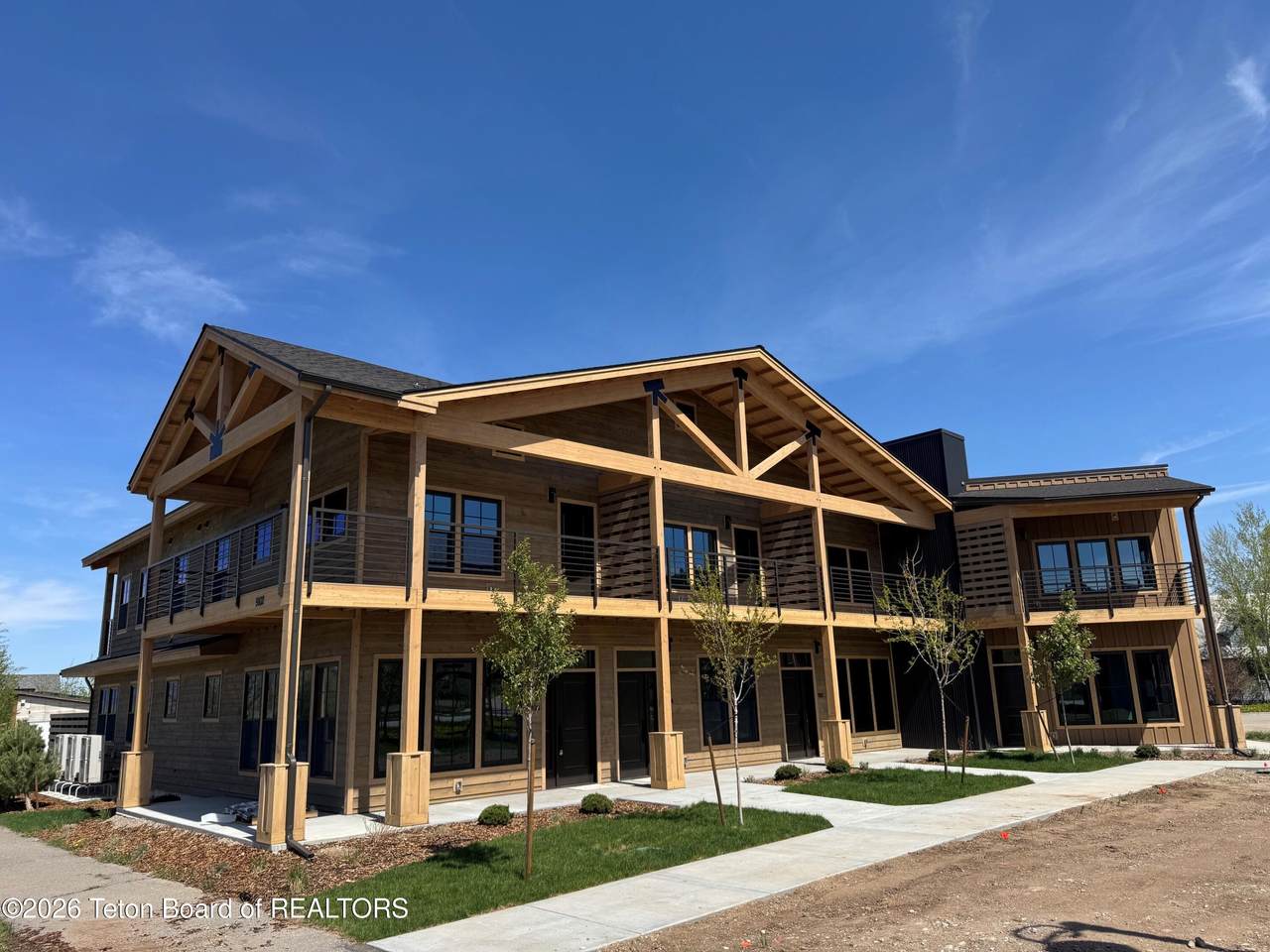 9102 Village Way - Photo 1