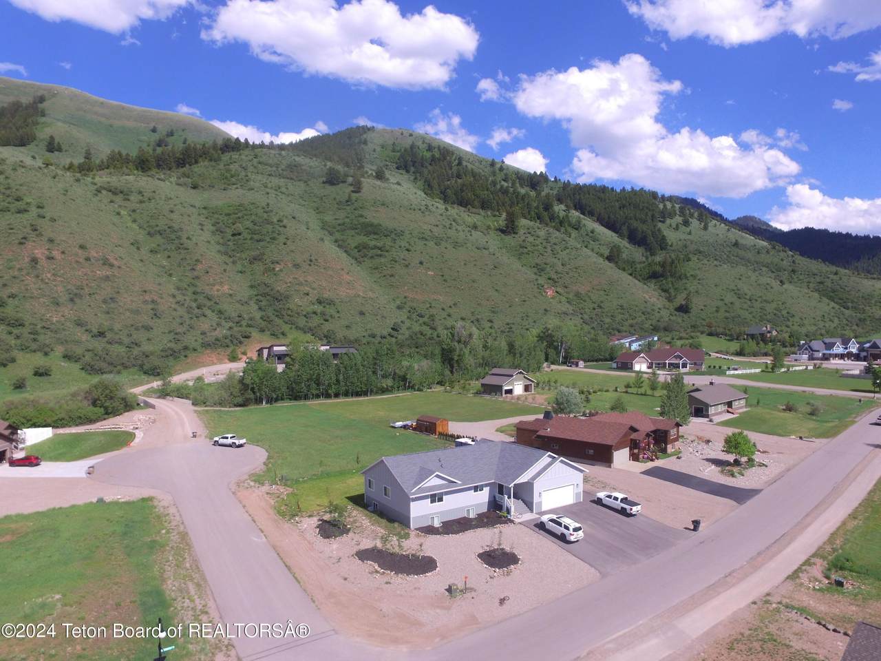 https://bt-photos.global.ssl.fastly.net/teton/1280_boomver_1_26-1696-2.jpg