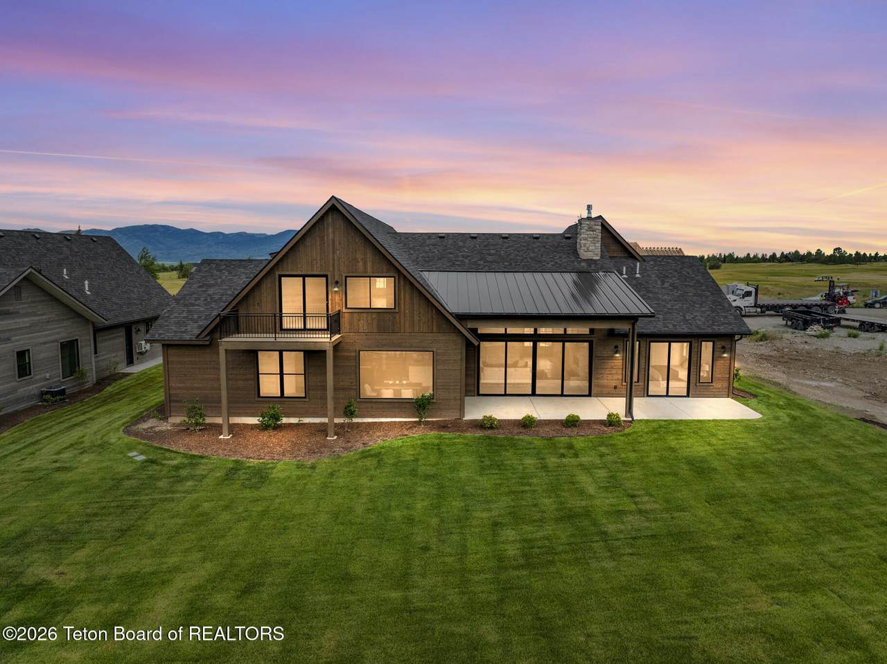 https://bt-photos.global.ssl.fastly.net/teton/1280_boomver_1_26-1698-2.jpg