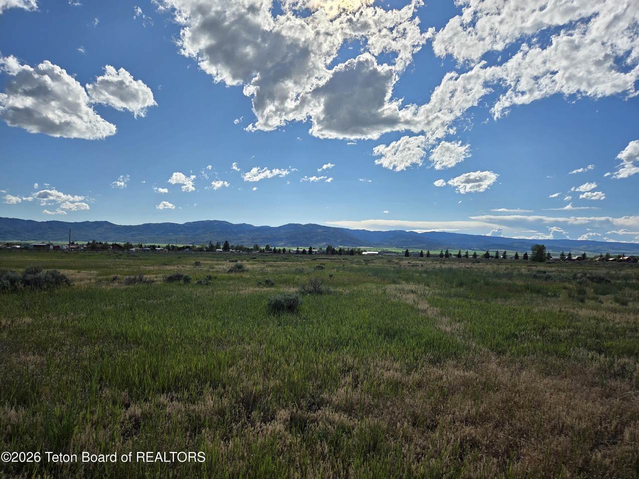 https://bt-photos.global.ssl.fastly.net/teton/1280_boomver_1_26-1702-2.jpg