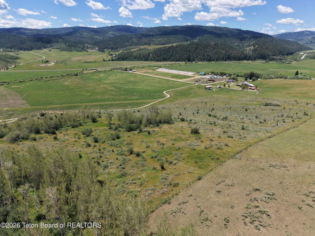 https://bt-photos.global.ssl.fastly.net/teton/1280_boomver_1_26-1712-2.jpg