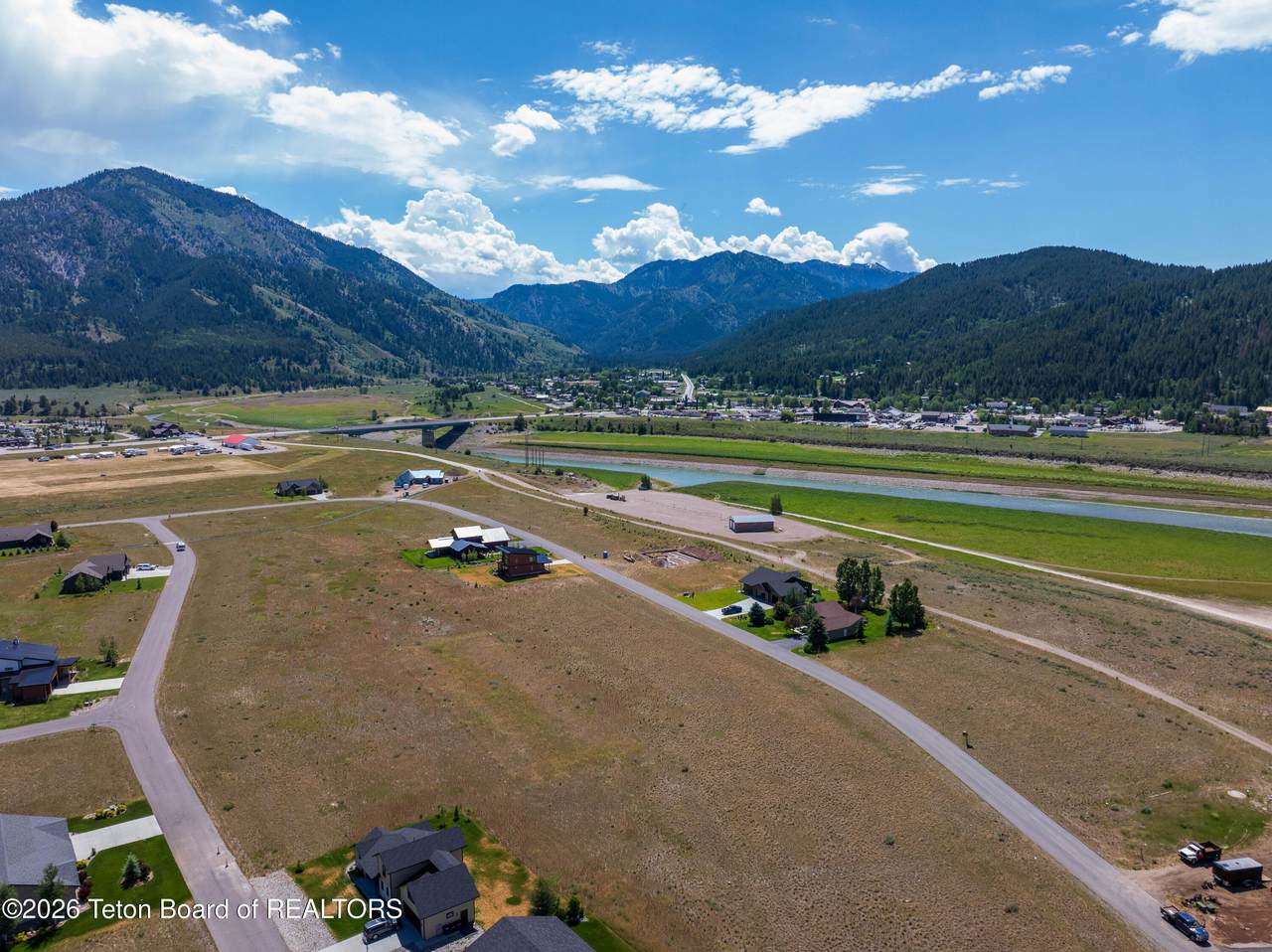 https://bt-photos.global.ssl.fastly.net/teton/1280_boomver_1_26-1742-2.jpg