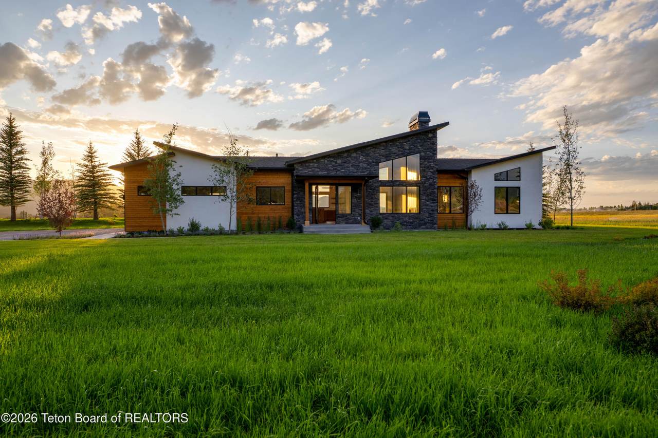 https://bt-photos.global.ssl.fastly.net/teton/1280_boomver_1_26-1759-2.jpg