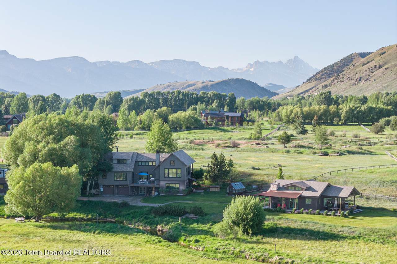 https://bt-photos.global.ssl.fastly.net/teton/1280_boomver_1_26-1784-2.jpg