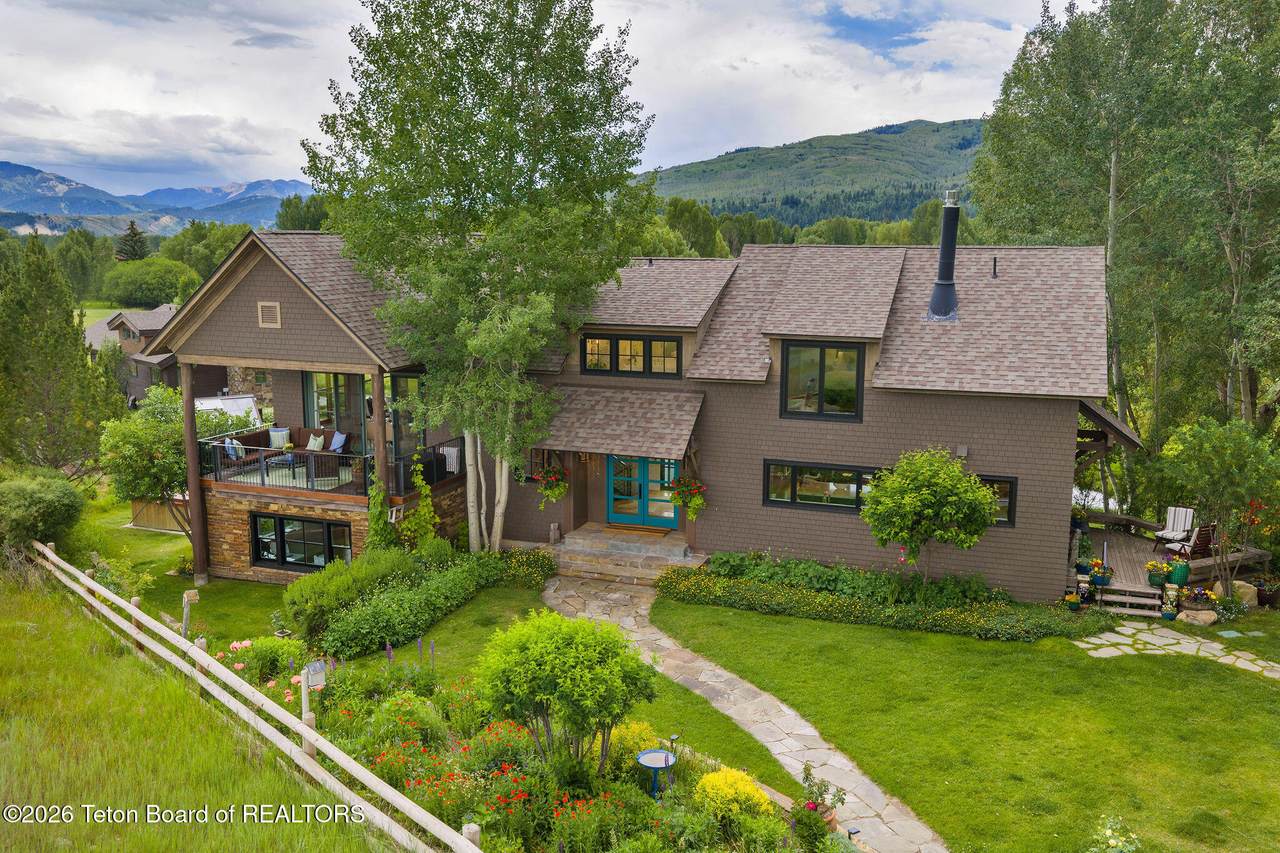 https://bt-photos.global.ssl.fastly.net/teton/1280_boomver_1_26-1784-2.jpg