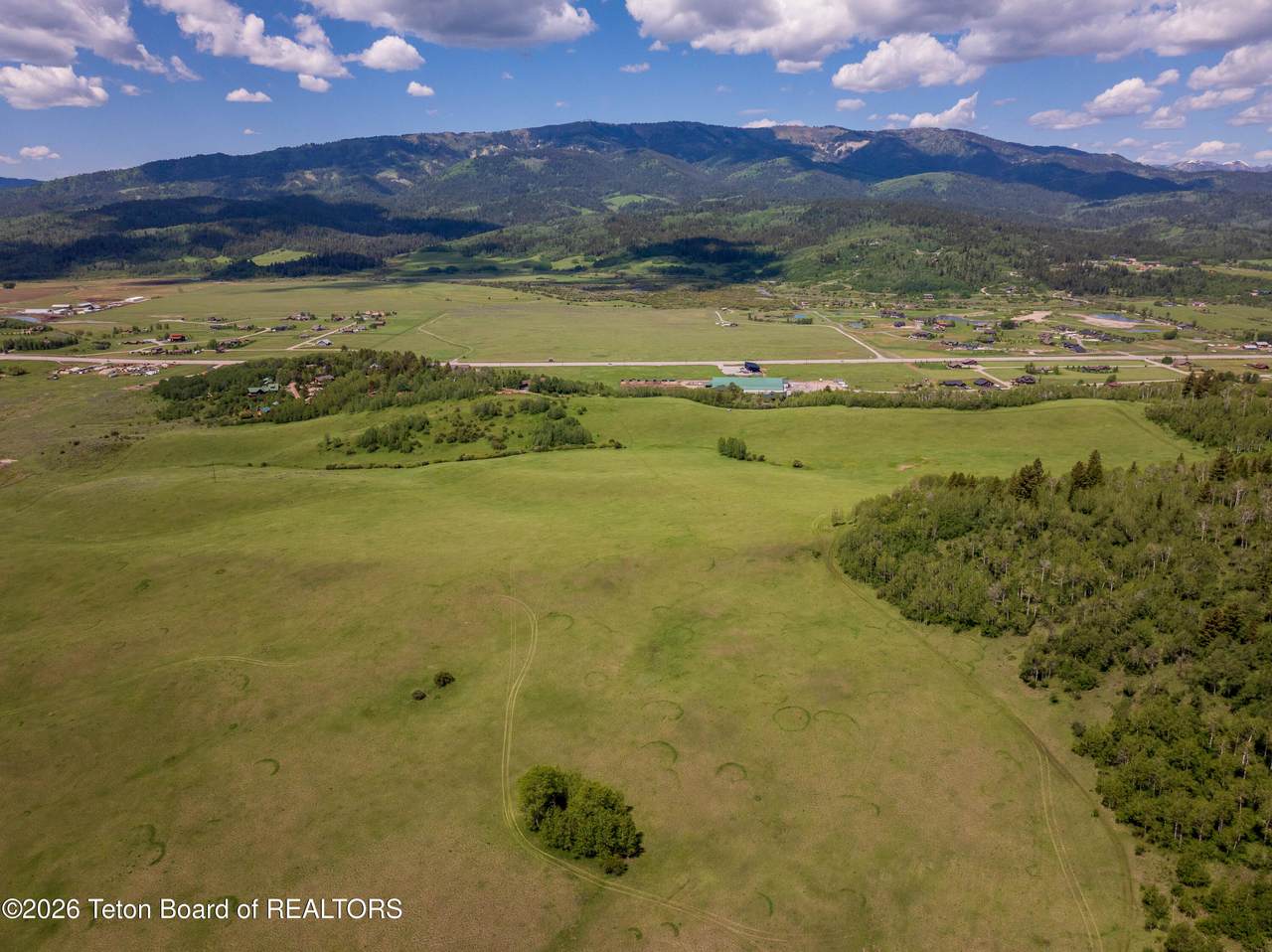 https://bt-photos.global.ssl.fastly.net/teton/1280_boomver_1_26-1791-2.jpg