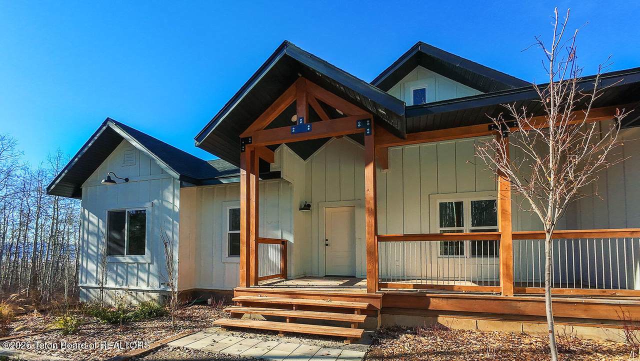 https://bt-photos.global.ssl.fastly.net/teton/1280_boomver_1_26-1804-2.jpg