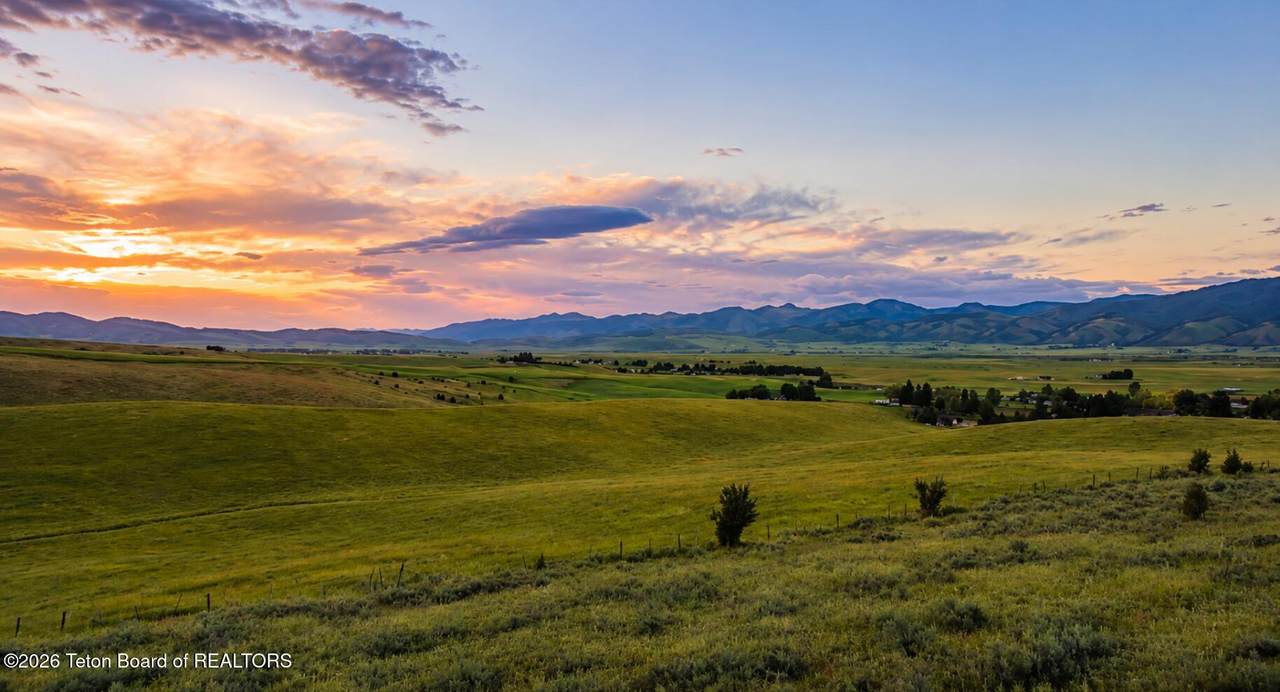 LOT 20 PAINTED HILLS - Photo 1