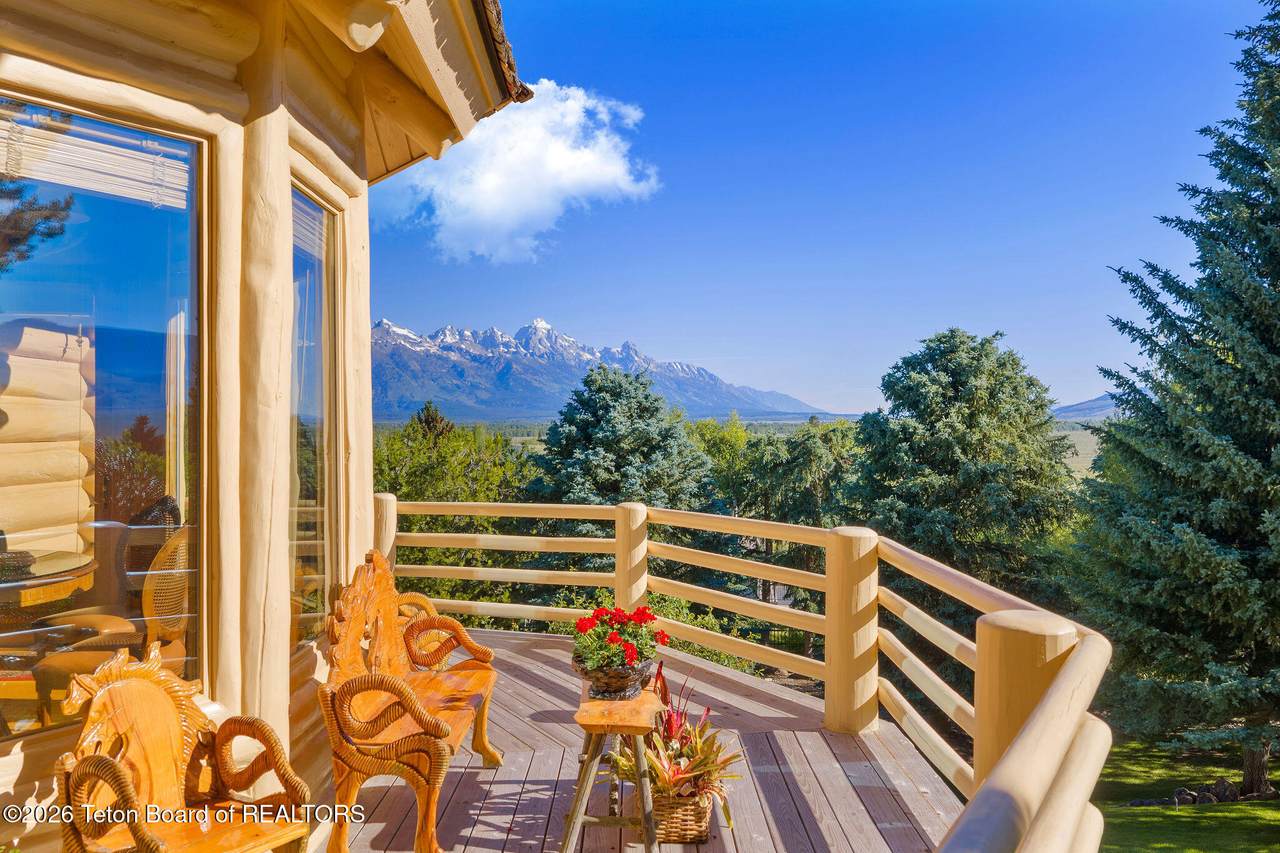 https://bt-photos.global.ssl.fastly.net/teton/1280_boomver_1_26-1818-2.jpg
