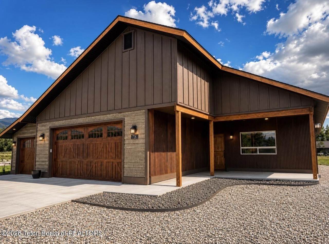 726 Cedar Springs Drive - Photo 1