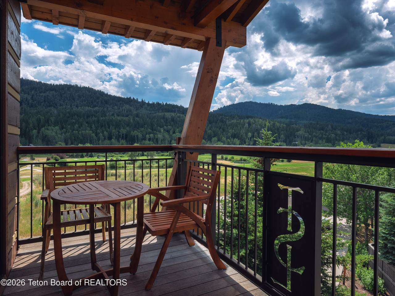 https://bt-photos.global.ssl.fastly.net/teton/1280_boomver_1_26-1857-2.jpg