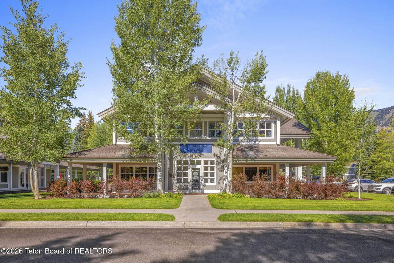 3415 Pines Way - Photo 1