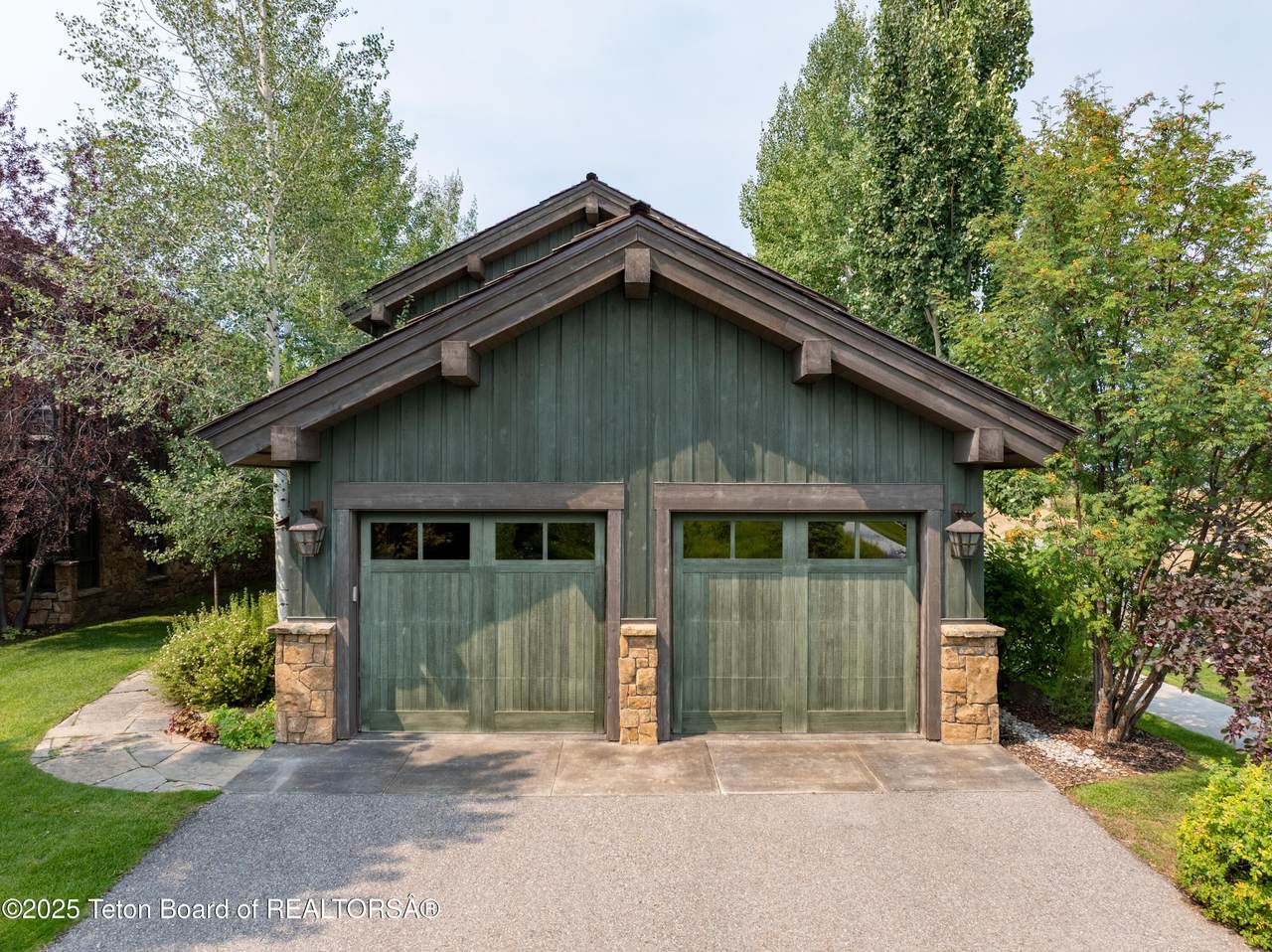 https://bt-photos.global.ssl.fastly.net/teton/1280_boomver_1_26-1883-2.jpg