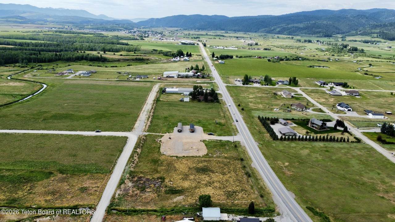 https://bt-photos.global.ssl.fastly.net/teton/orig_boomver_1_26-1892-2.jpg