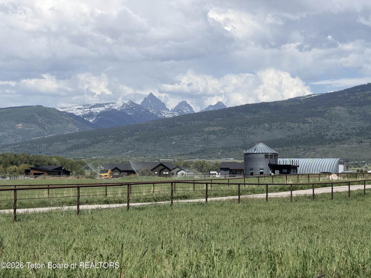 https://bt-photos.global.ssl.fastly.net/teton/1280_boomver_1_26-1895-2.jpg