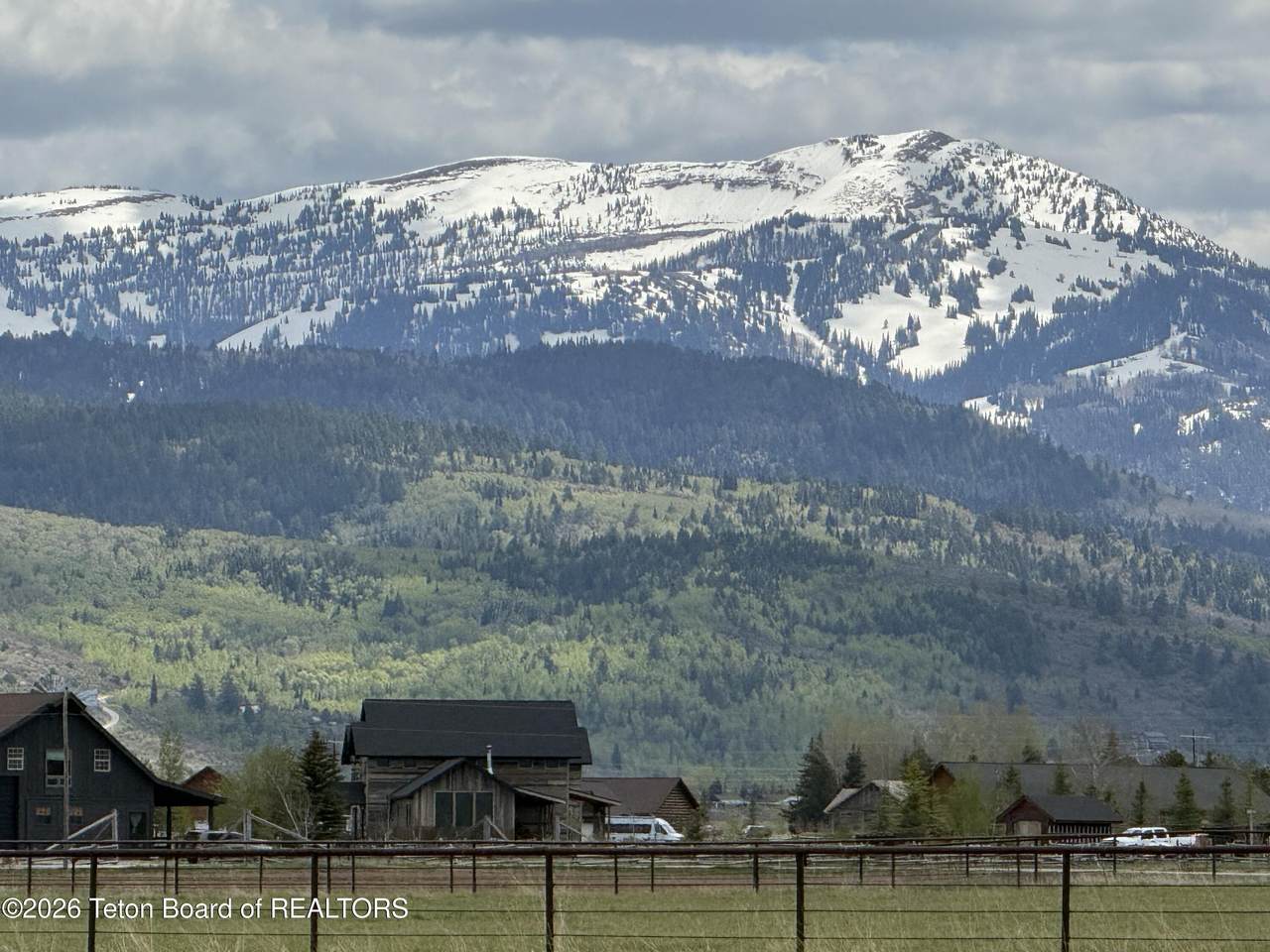 https://bt-photos.global.ssl.fastly.net/teton/1280_boomver_1_26-1895-2.jpg