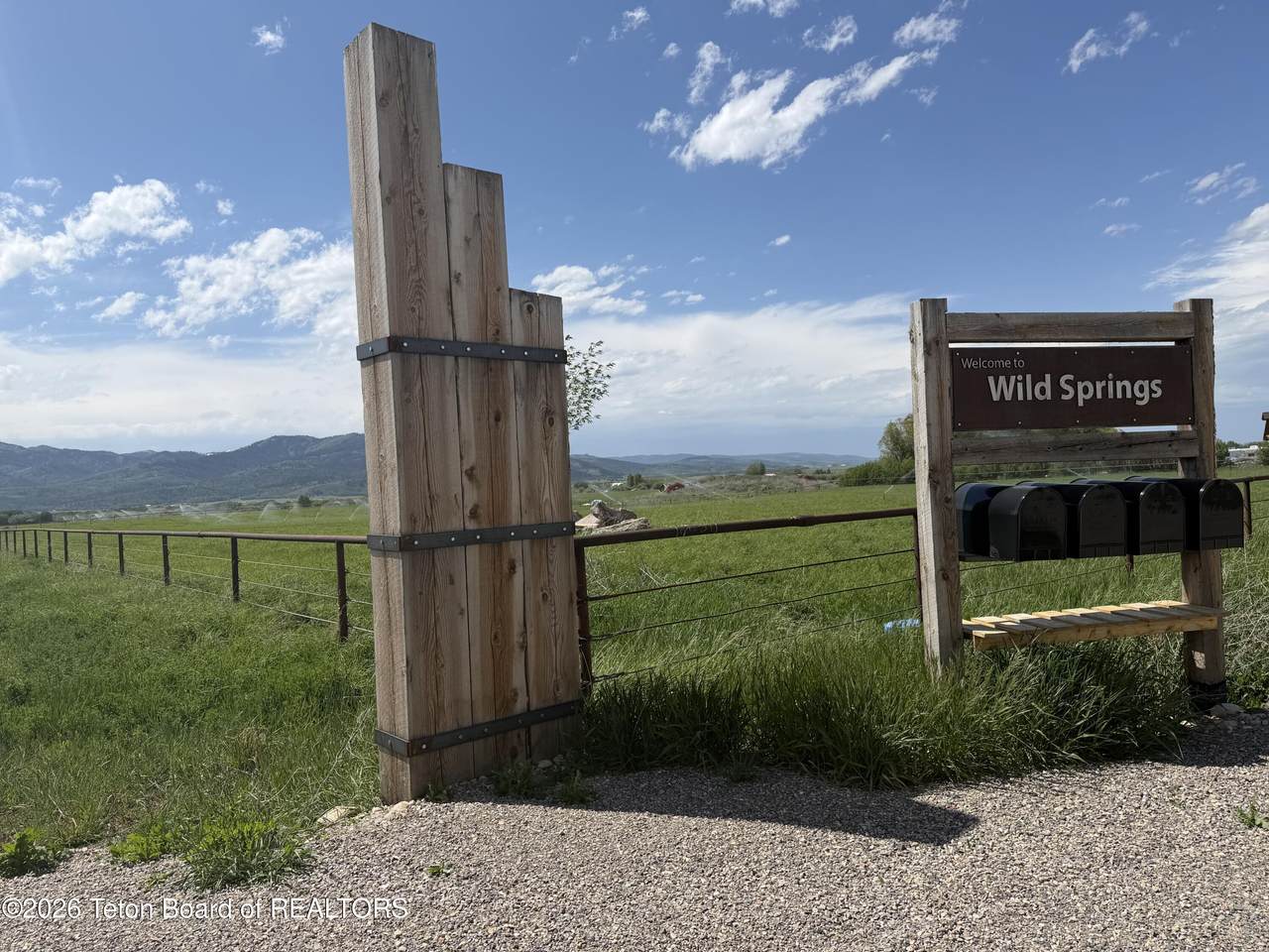 https://bt-photos.global.ssl.fastly.net/teton/1280_boomver_1_26-1895-2.jpg