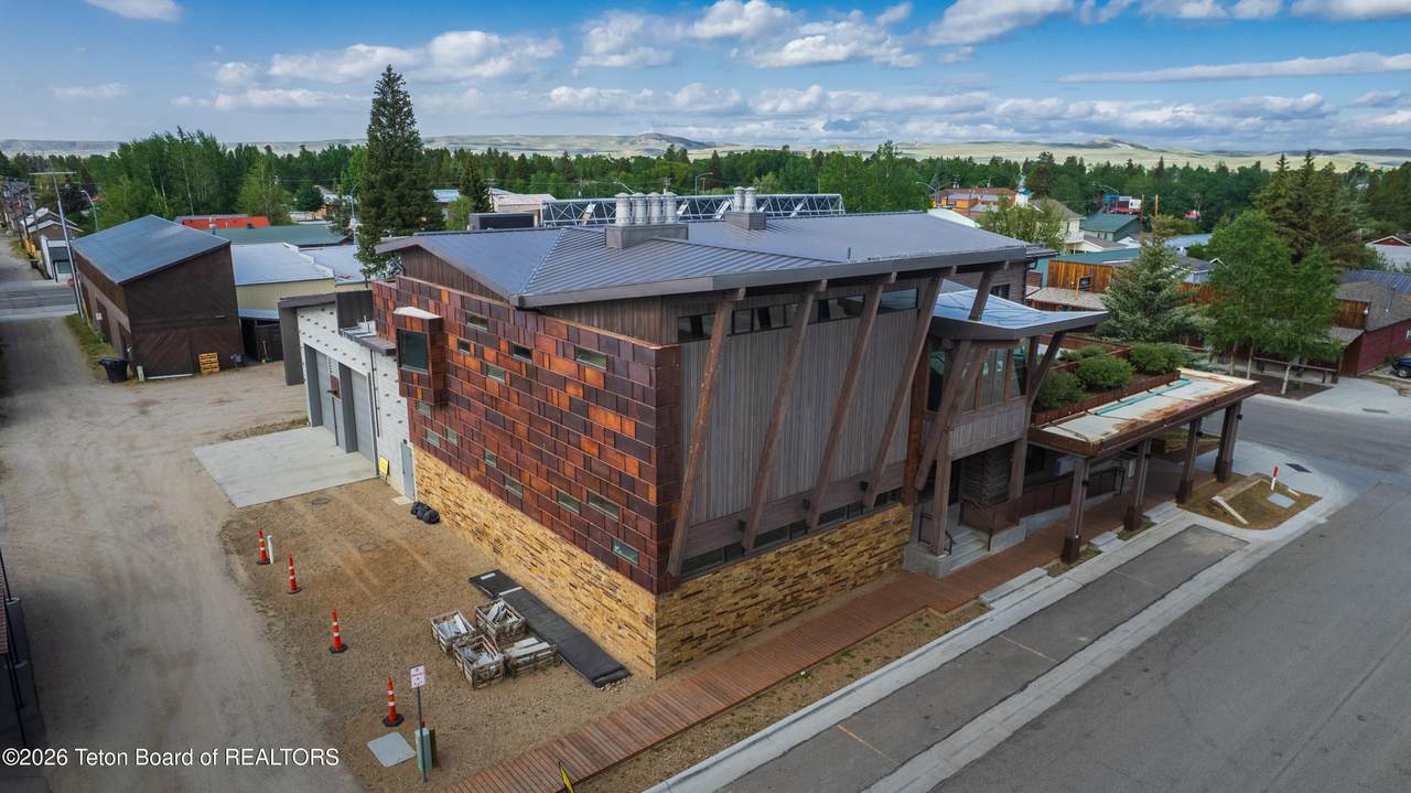 174 Magnolia Street - Photo 1