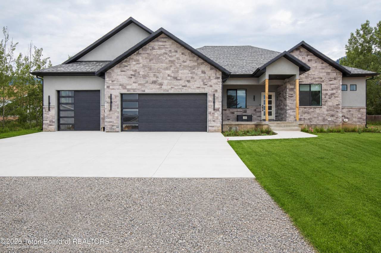 https://bt-photos.global.ssl.fastly.net/teton/1280_boomver_1_26-1918-2.jpg