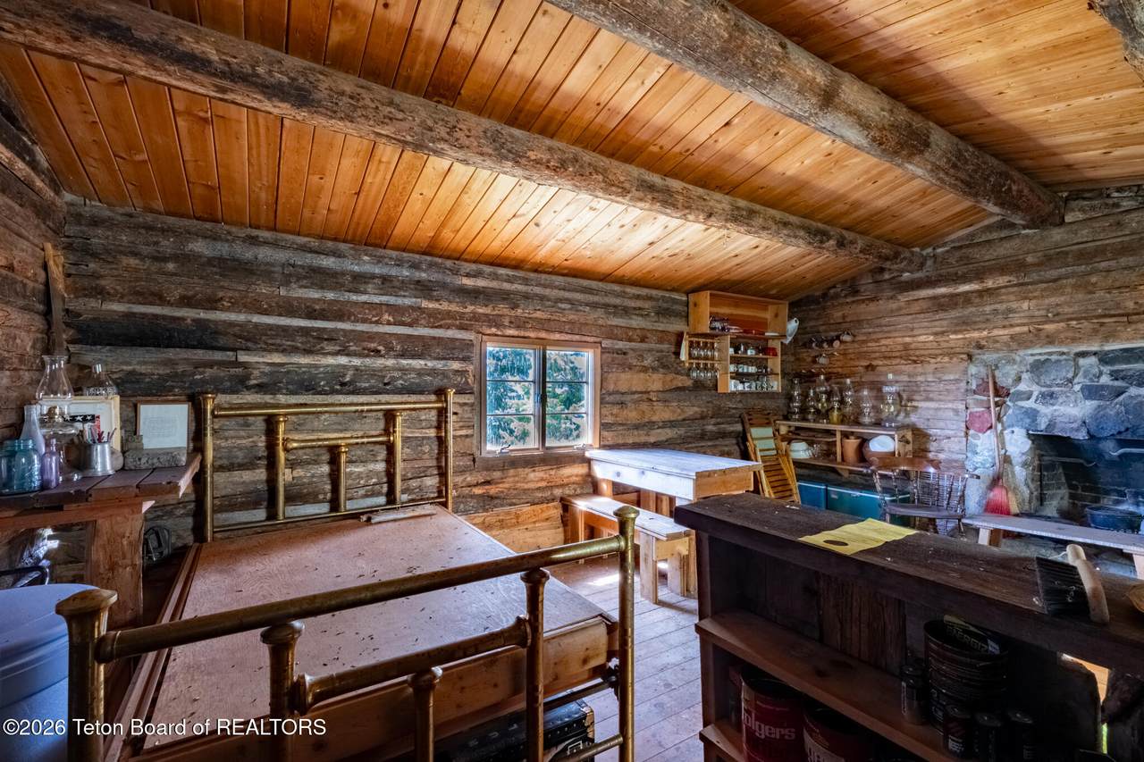 5 Sylvan Lane - Photo 1