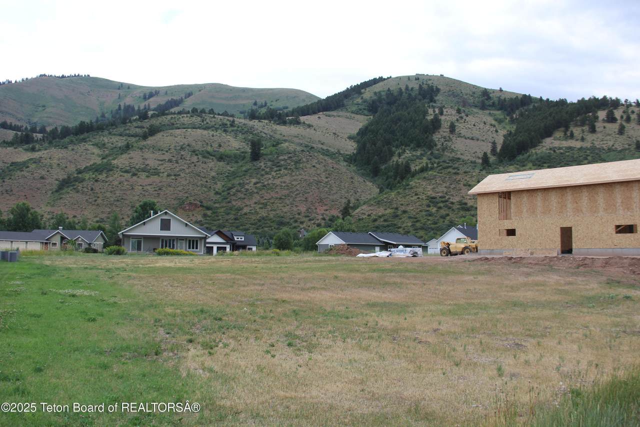 https://bt-photos.global.ssl.fastly.net/teton/1280_boomver_1_26-1971-2.jpg