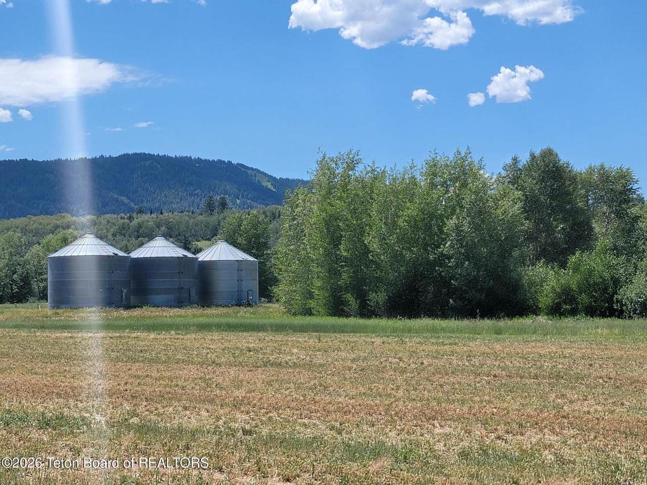 https://bt-photos.global.ssl.fastly.net/teton/1280_boomver_1_26-1996-2.jpg
