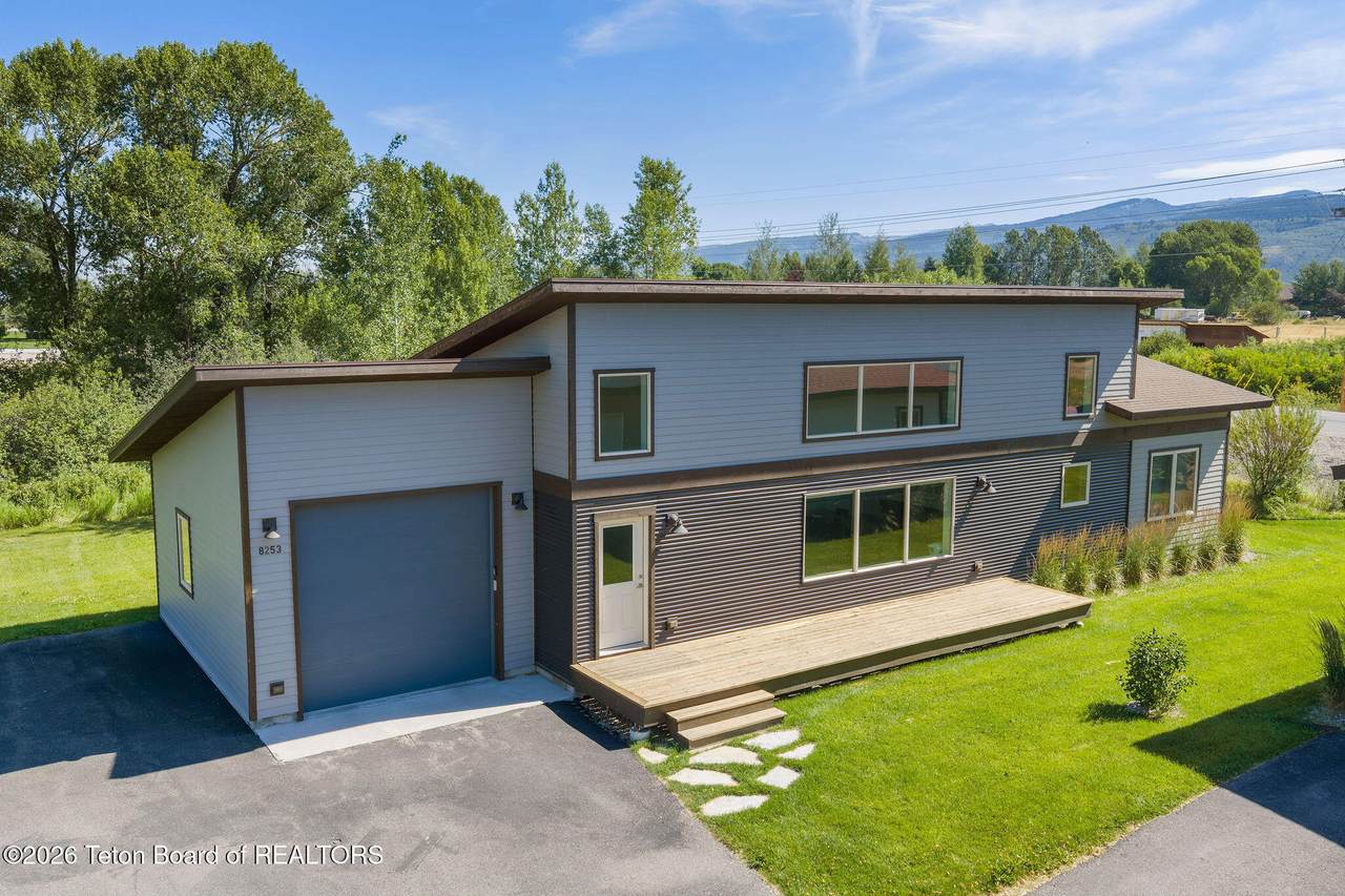 8253 Poppy Lane - Photo 1