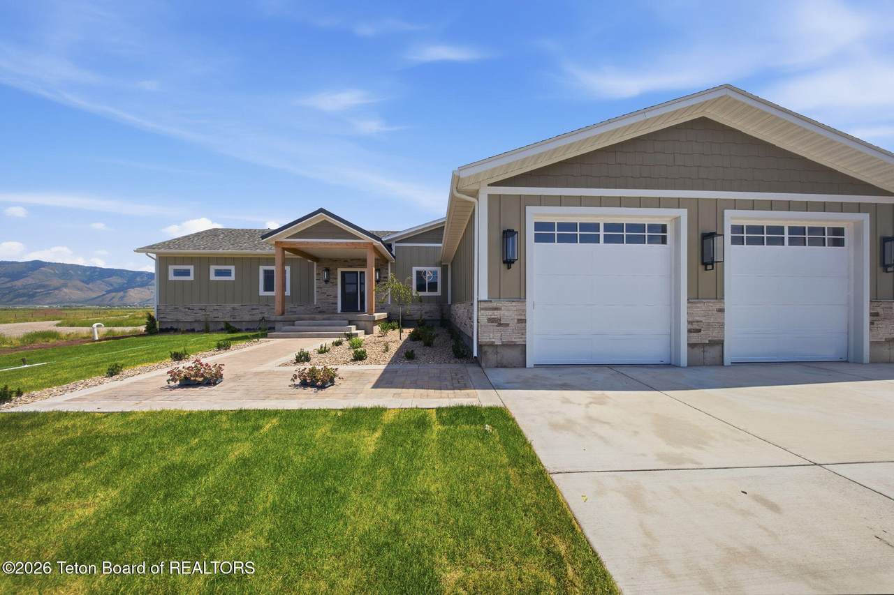 330 Mantua  Mdws Lane - Photo 1