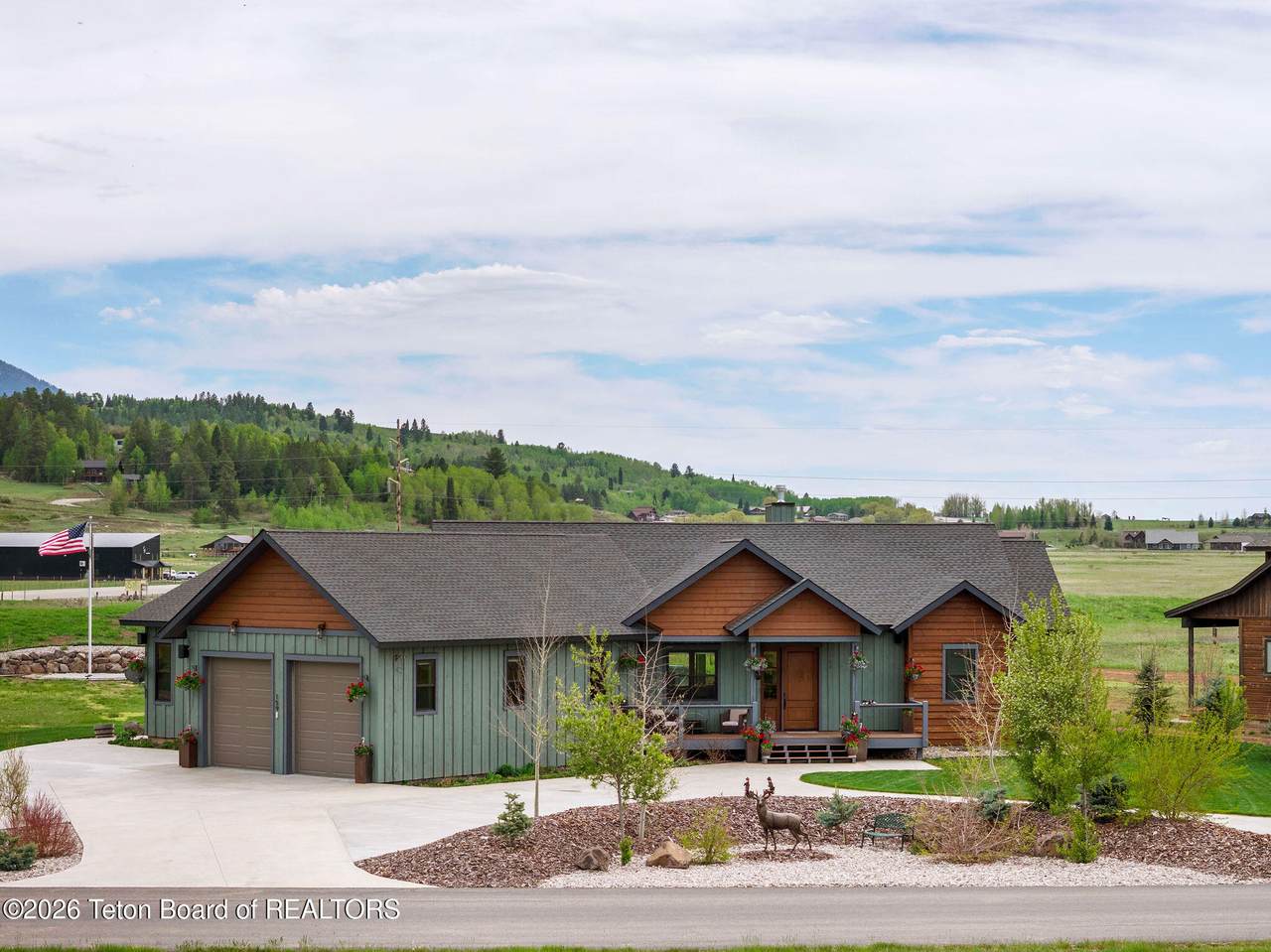 159 River Trail Drive - Photo 1